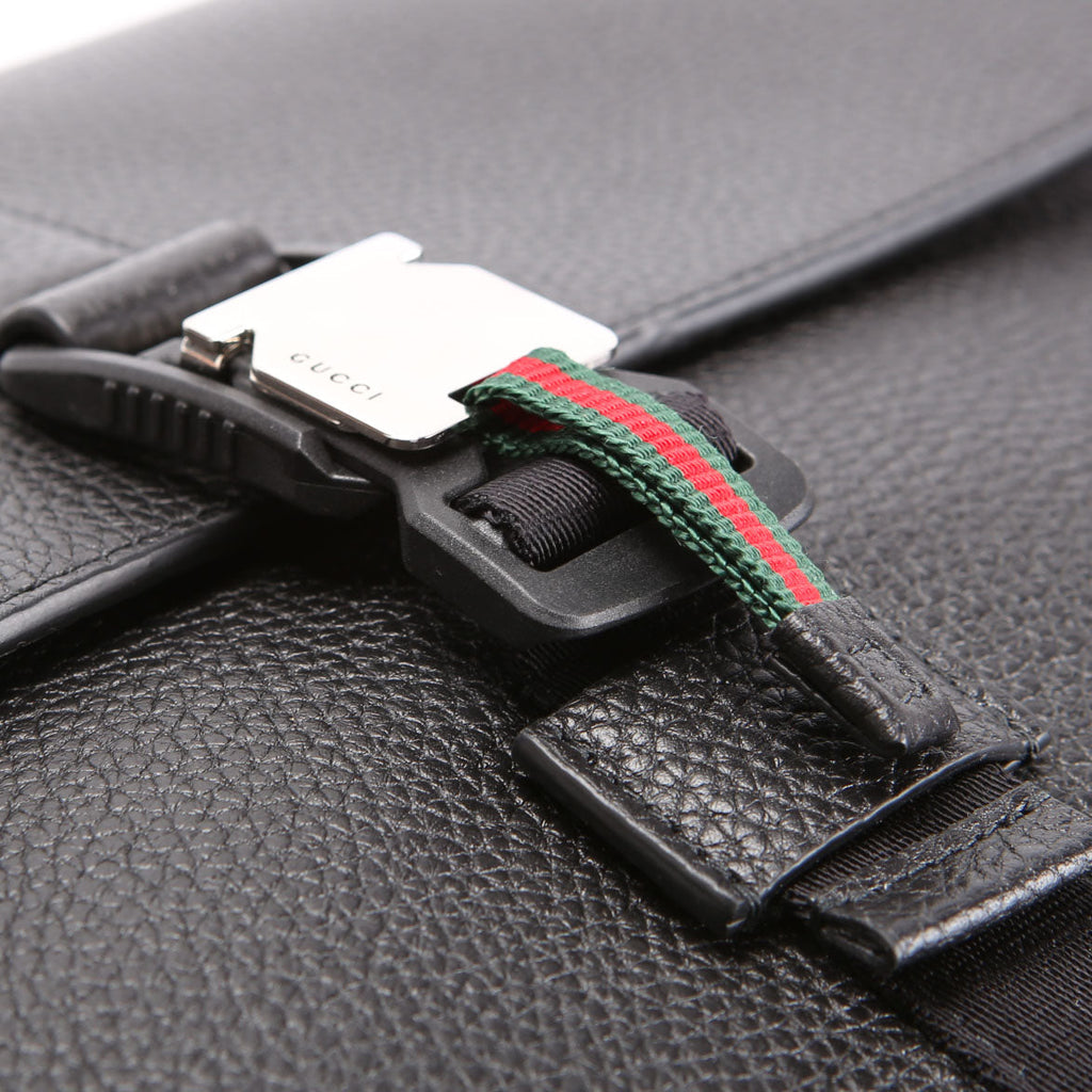 816755 Medium Business Case Black