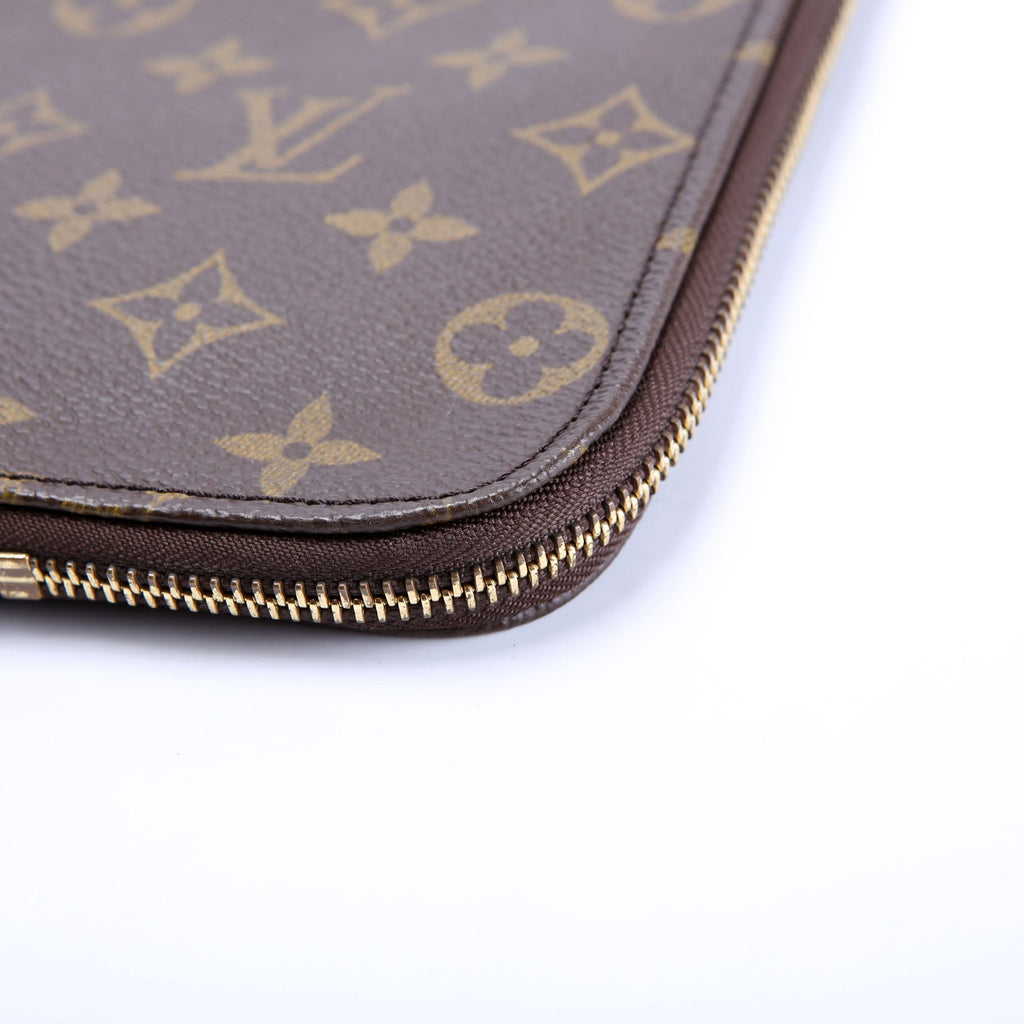 Pochette Documents 38 Monogram