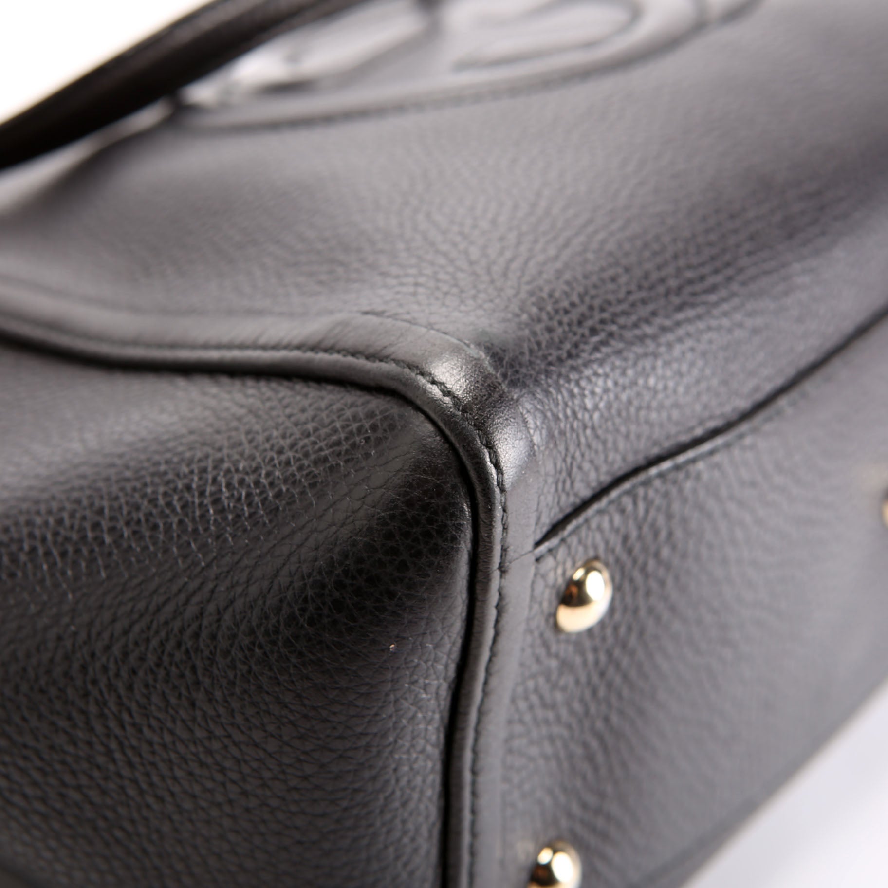 369176 Soho Crossbody Black