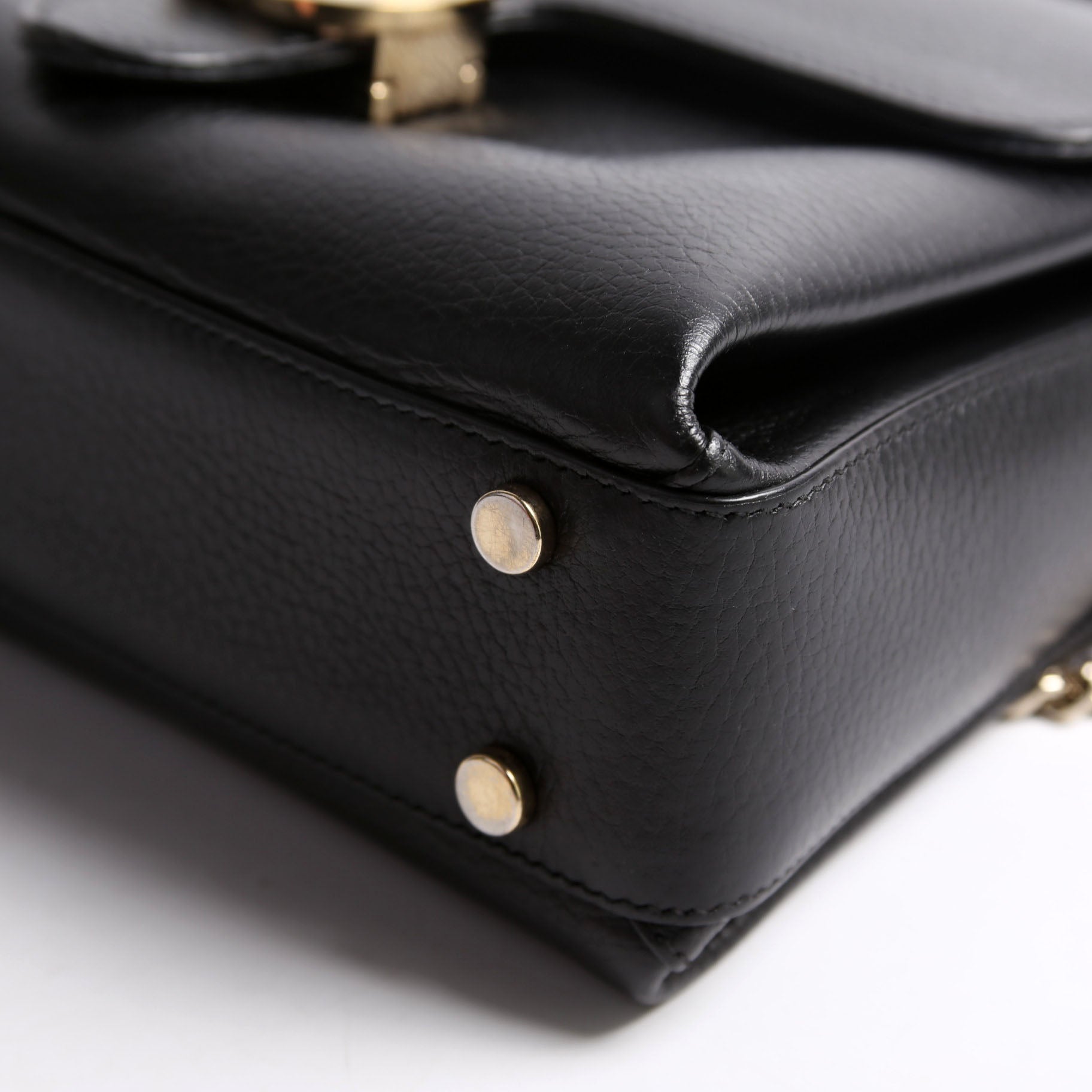 510302 Medium interlock Satchel Black