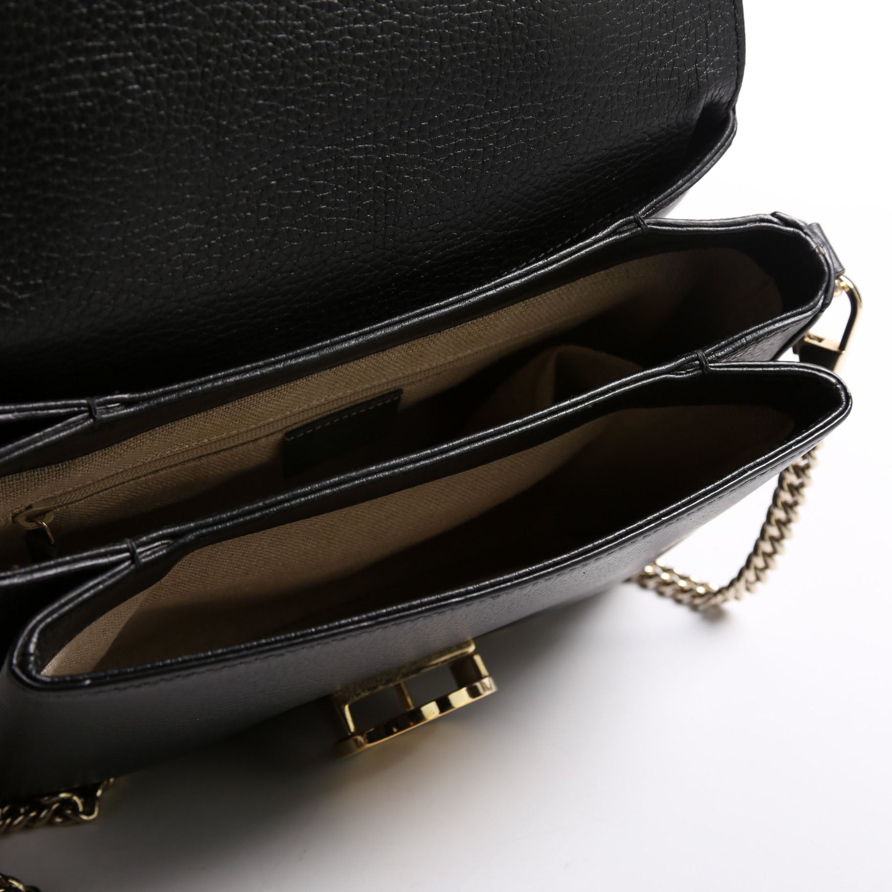 510302 Medium interlock Satchel Black