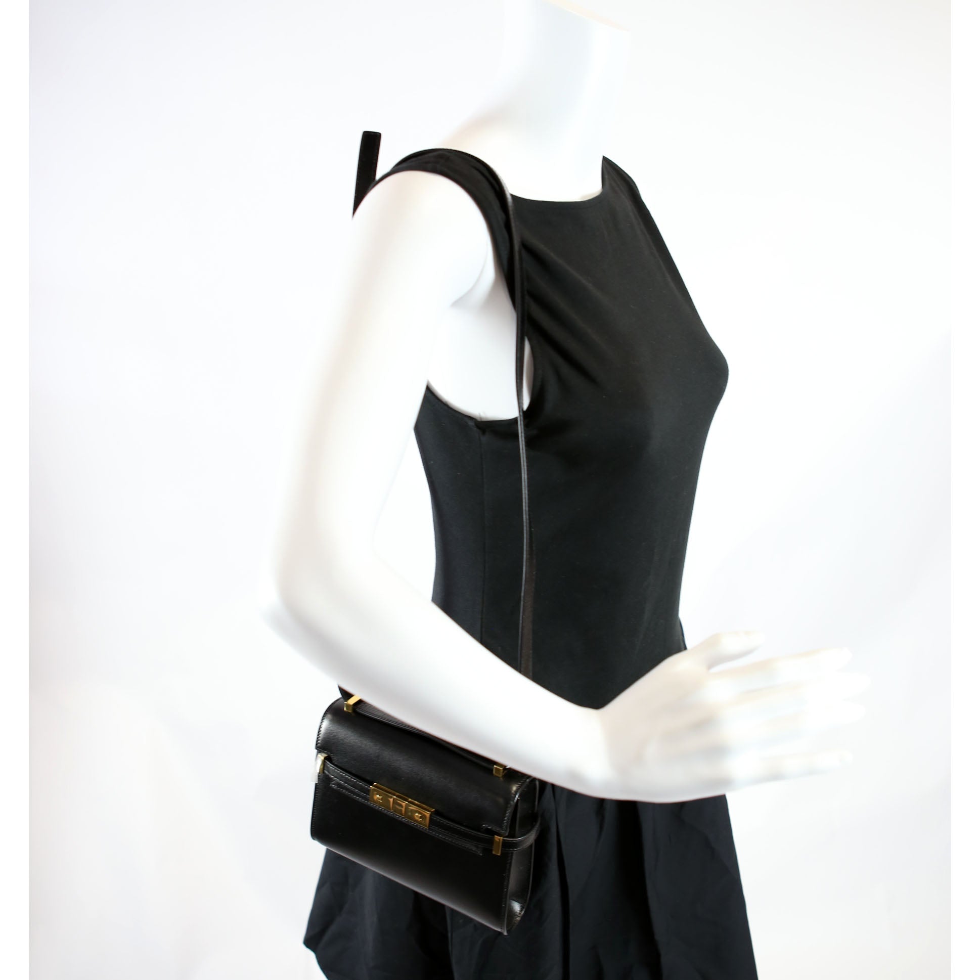 727766 Manhattan Mini Black