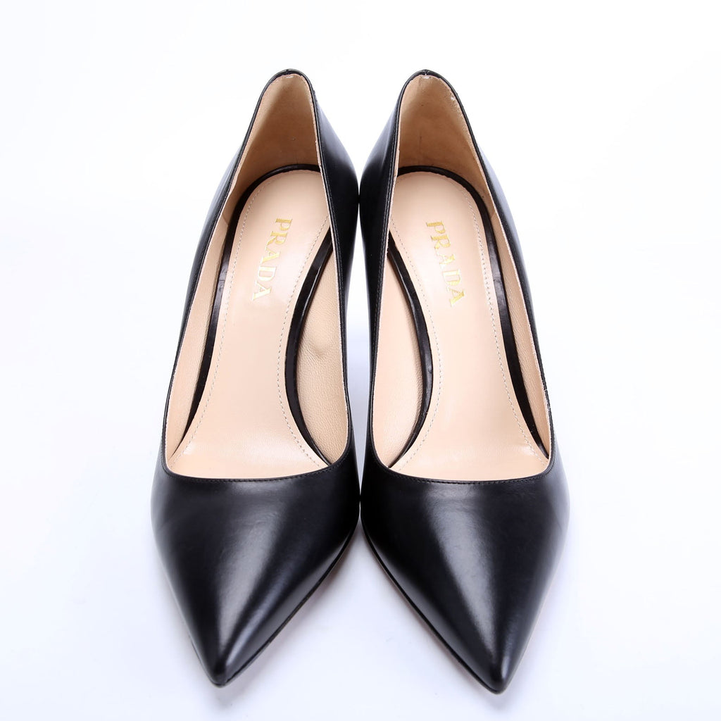 Pointed Toe Pumps Size 37.5 Black