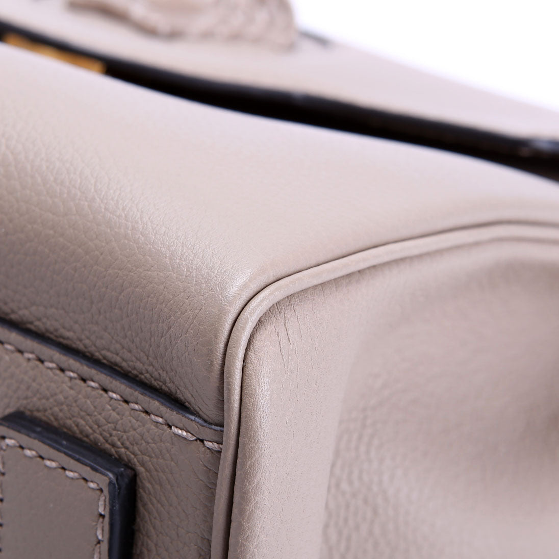 DBFI039 La Medusa Handbag Taupe
