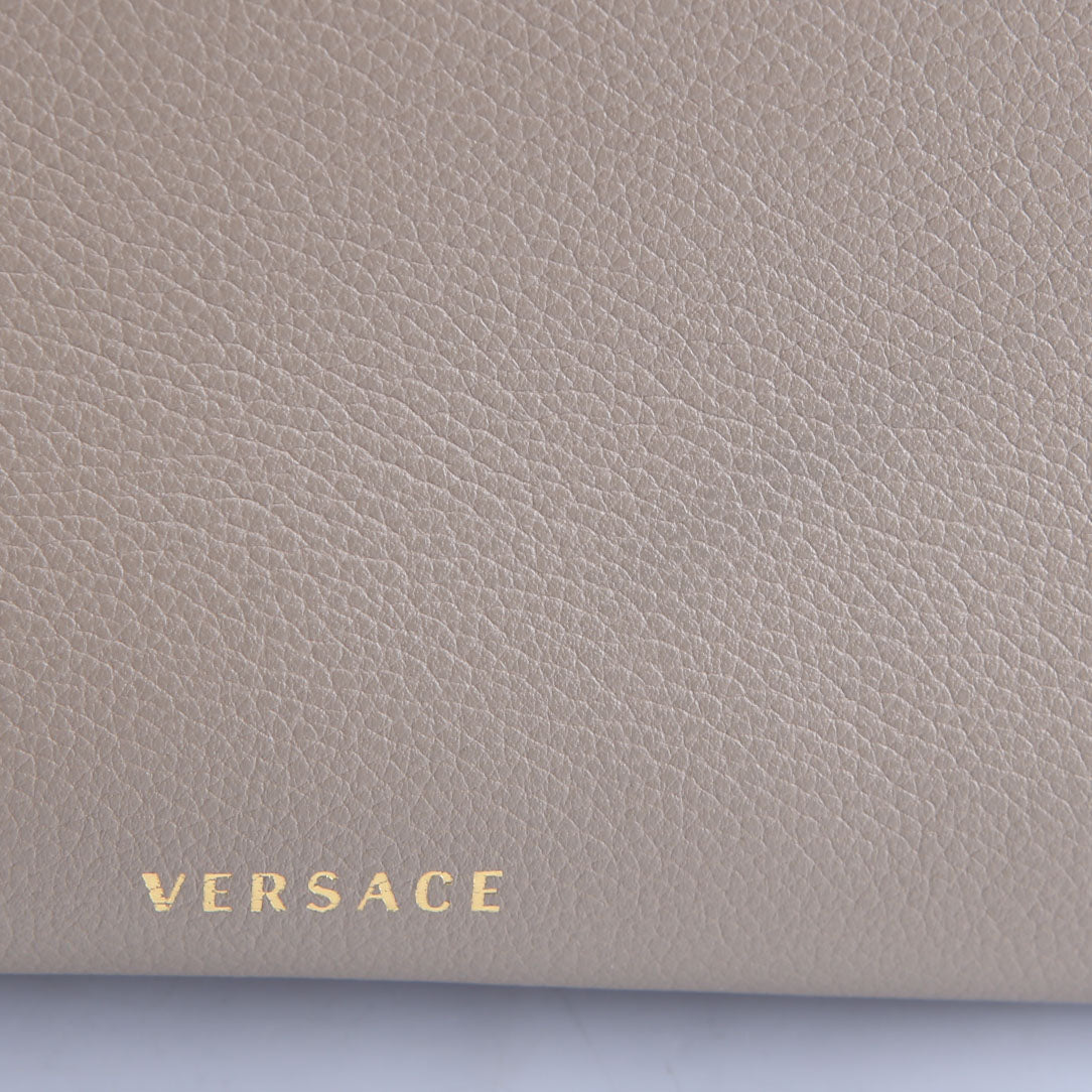 DBFI039 La Medusa Handbag Taupe