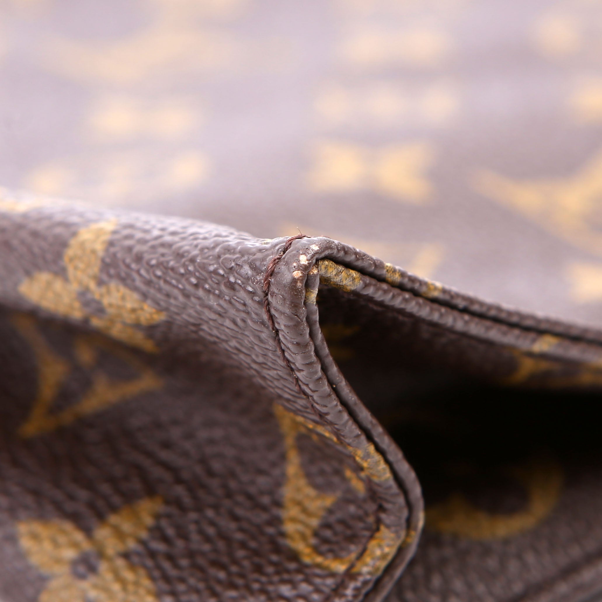 Toiletry Pouch 26 Monogram Vintage