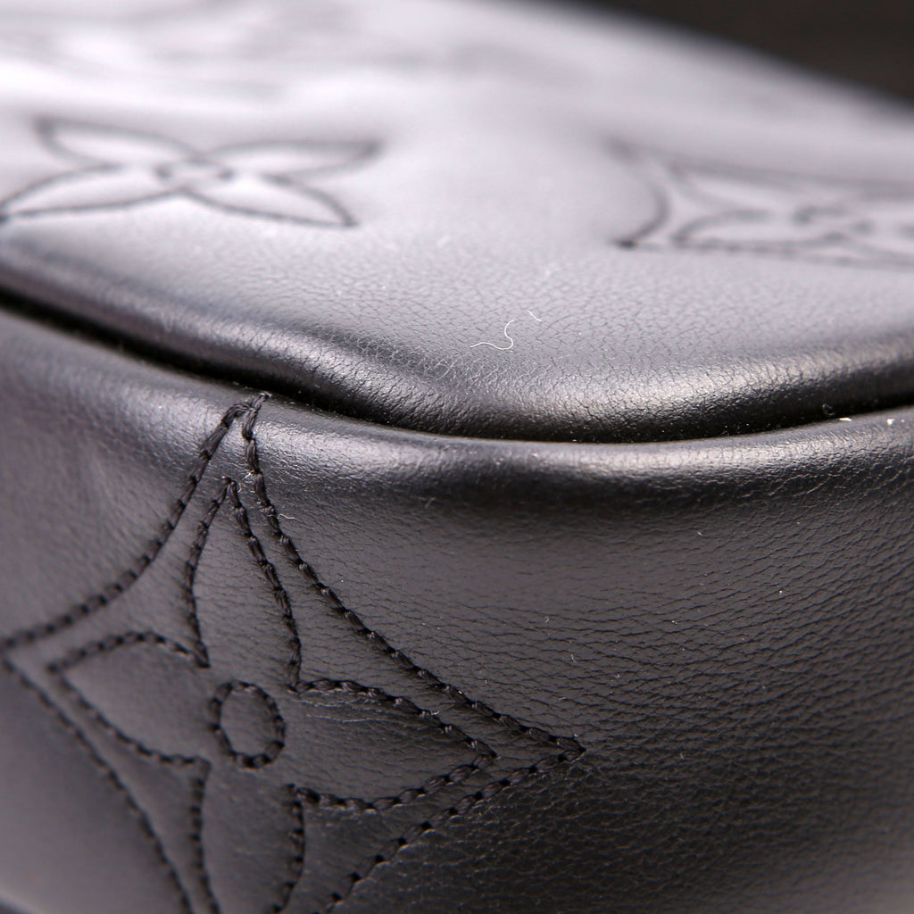 Wallet On Strap Bubblegram Black