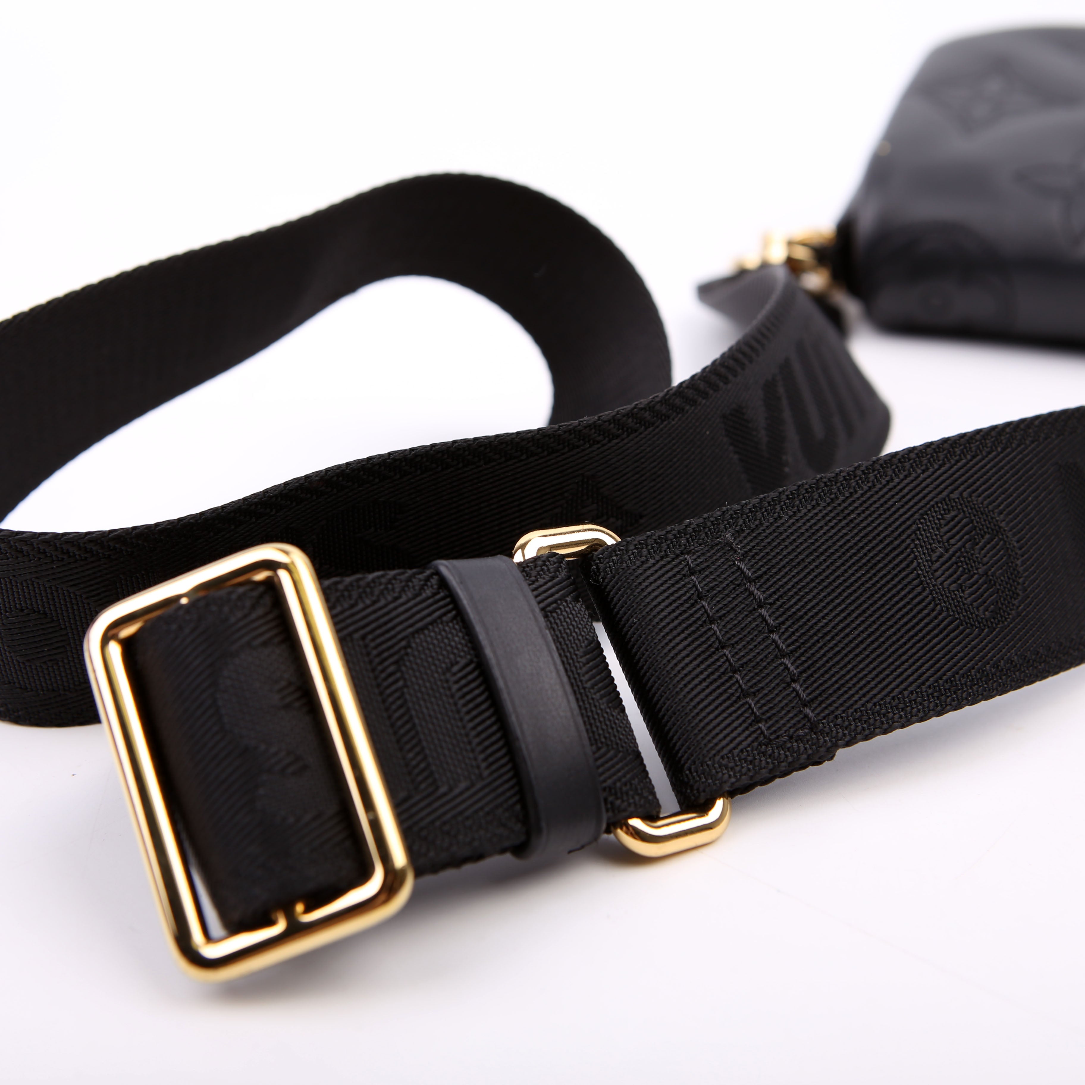 Wallet On Strap Bubblegram Black