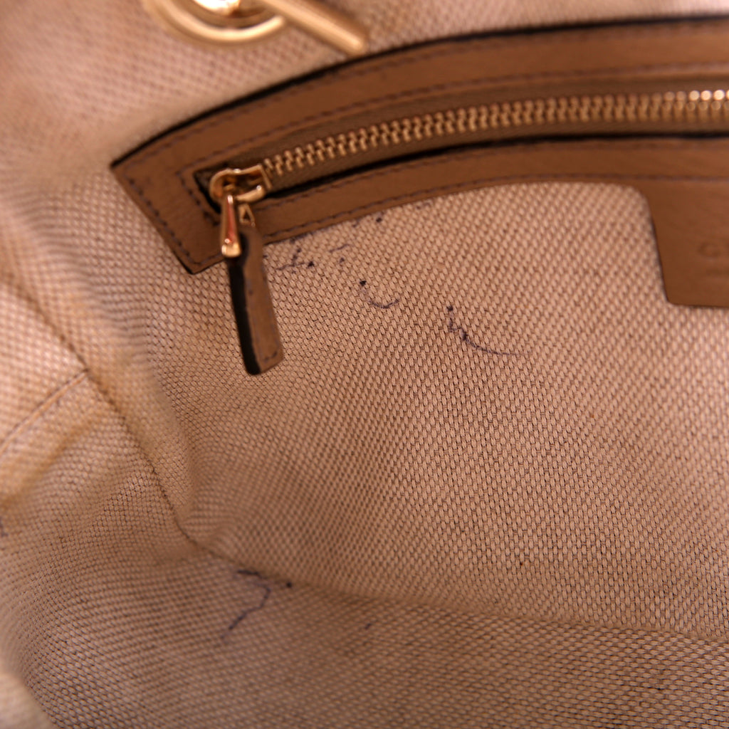 308983 Soho Chain Shoulder Bag Taupe