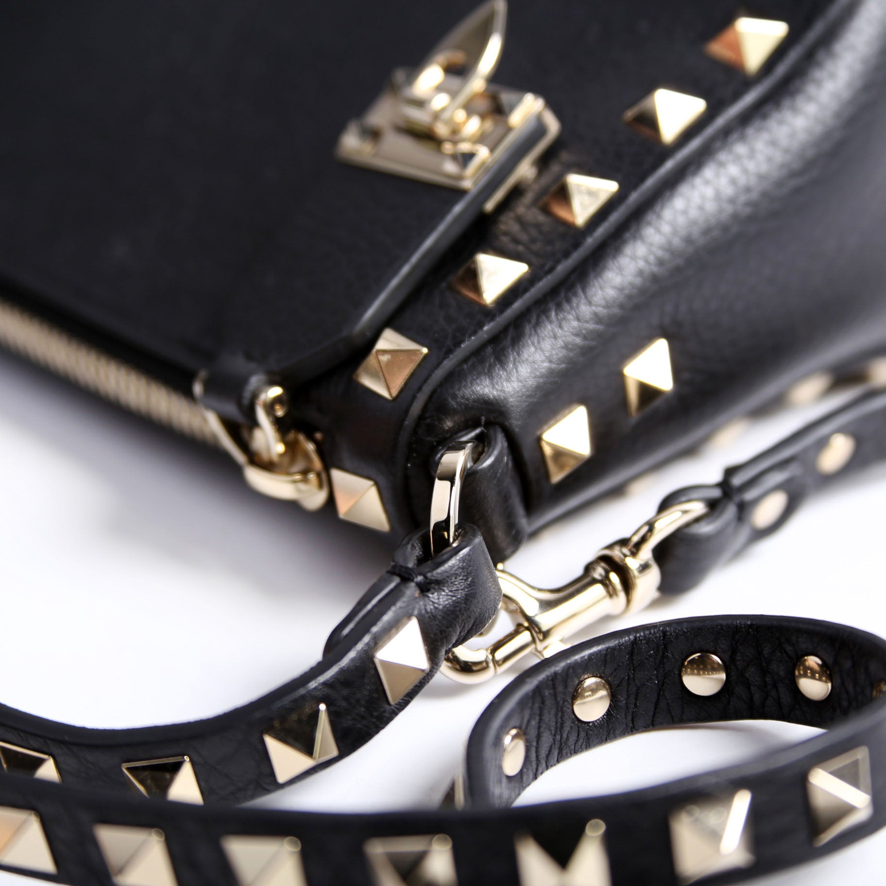 Rockstud Zip-Up Bag Black