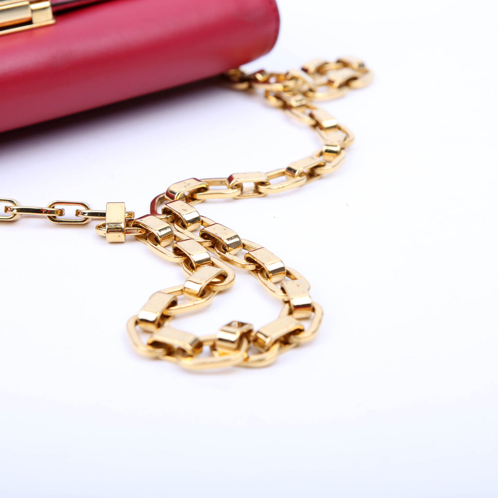 Louise MM Chain Bag Calfskin Red