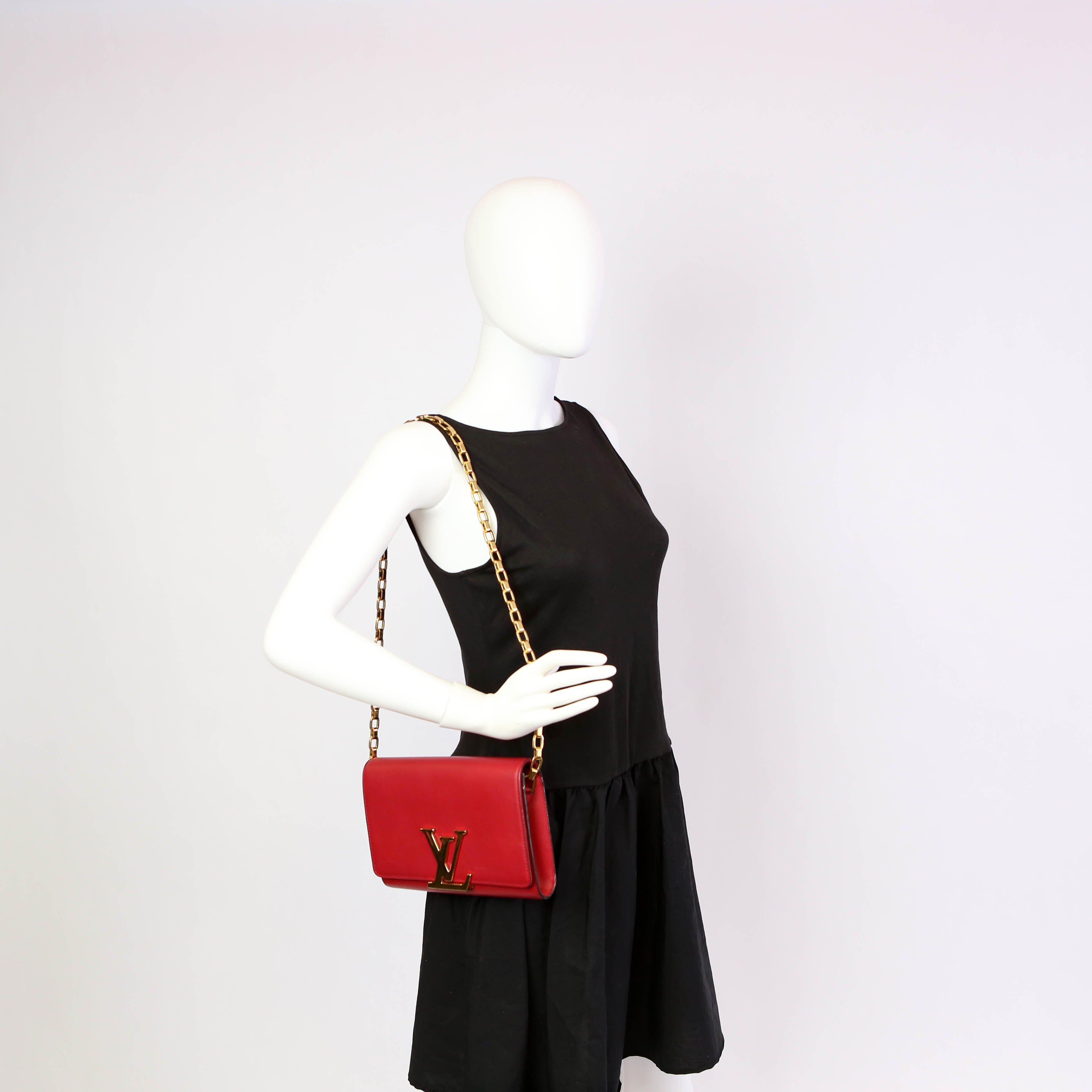 Louise MM Chain Bag Calfskin Red