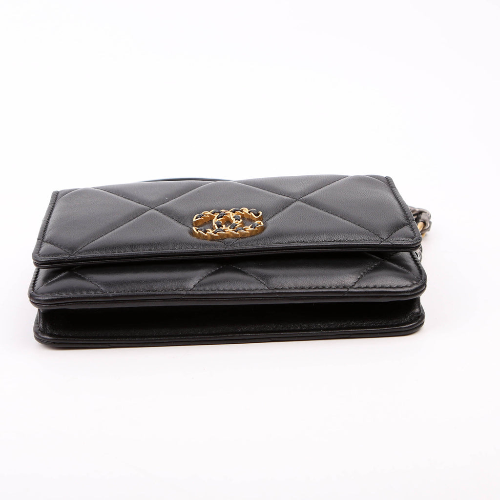 Chanel 19 WOC Quilted Lambskin Black