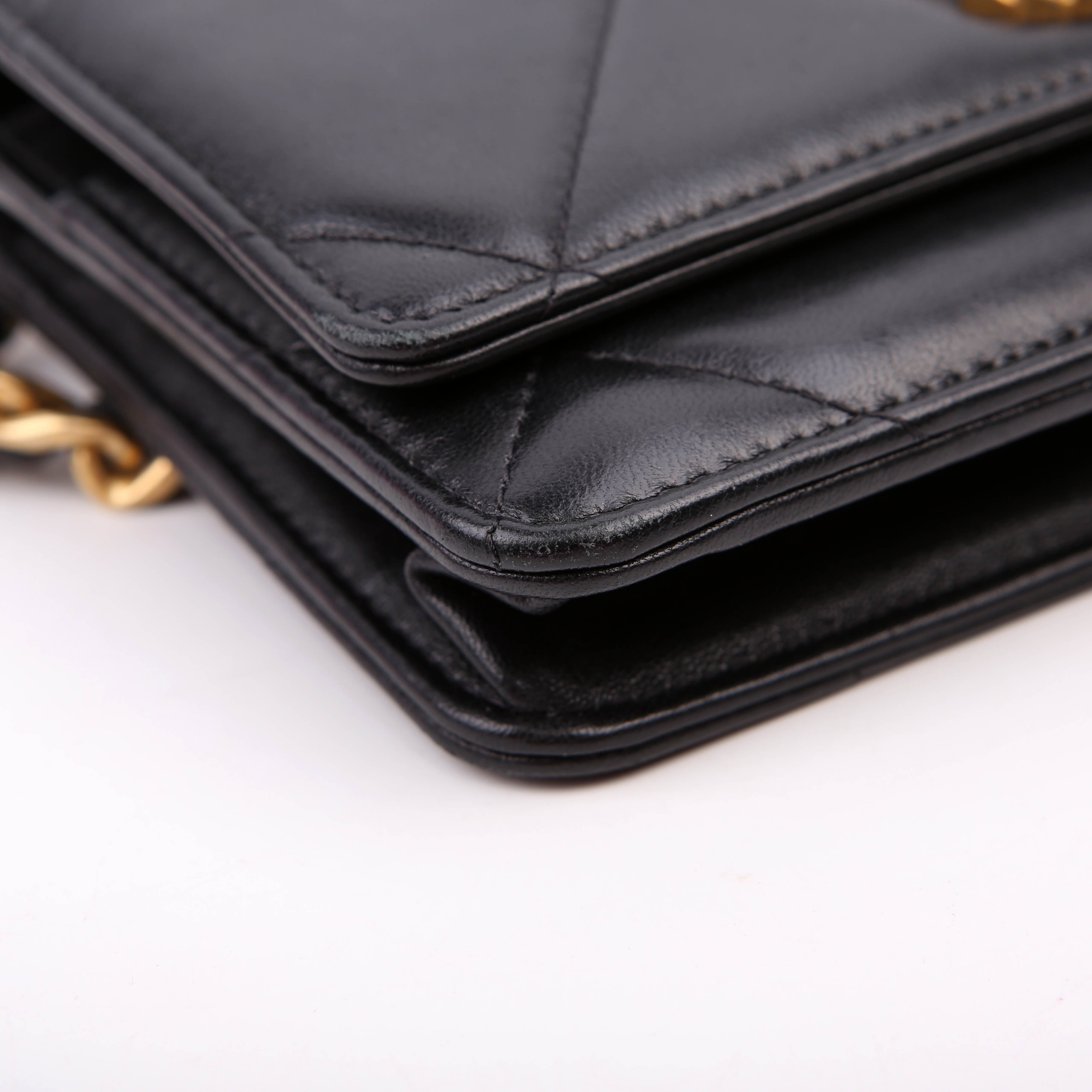 Chanel 19 WOC Quilted Lambskin Black