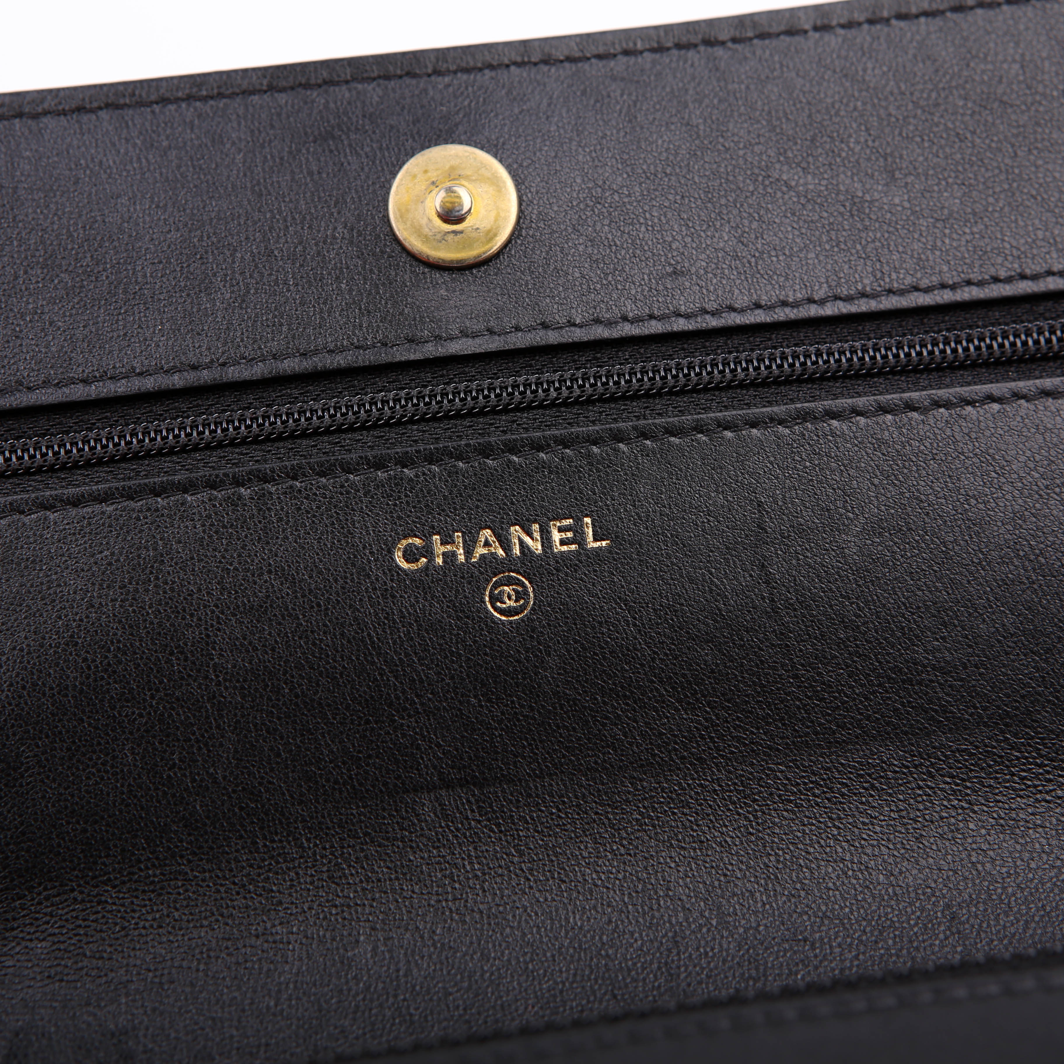 Chanel 19 WOC Quilted Lambskin Black