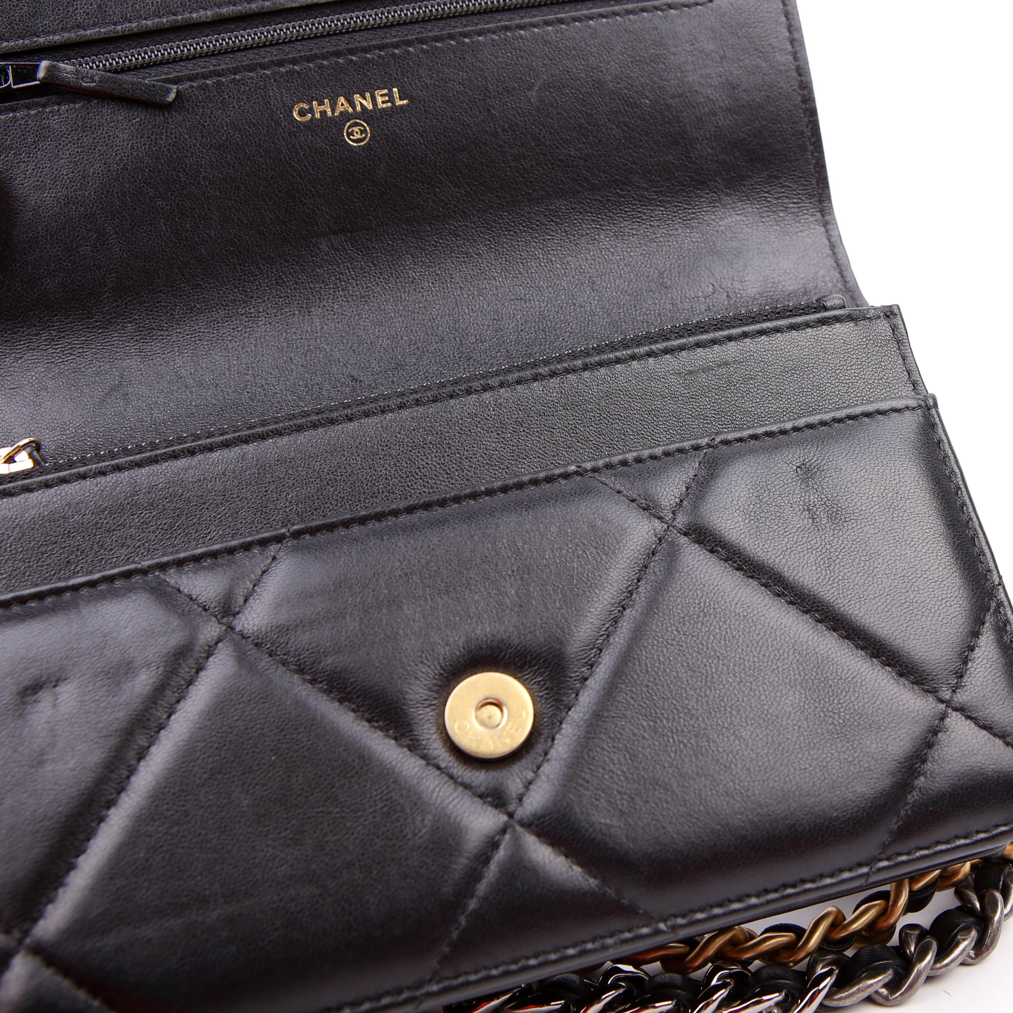 Chanel 19 WOC Quilted Lambskin Black
