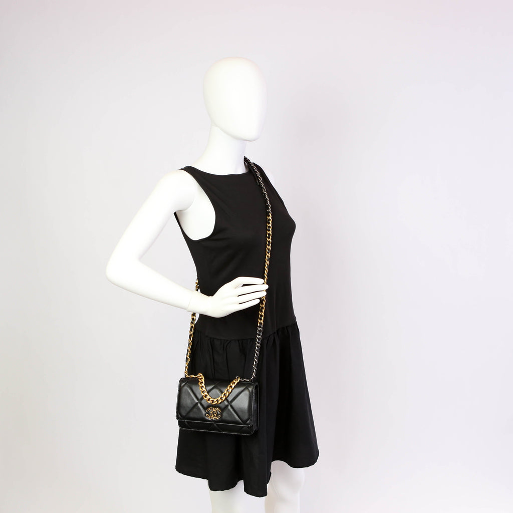 Chanel 19 WOC Quilted Lambskin Black