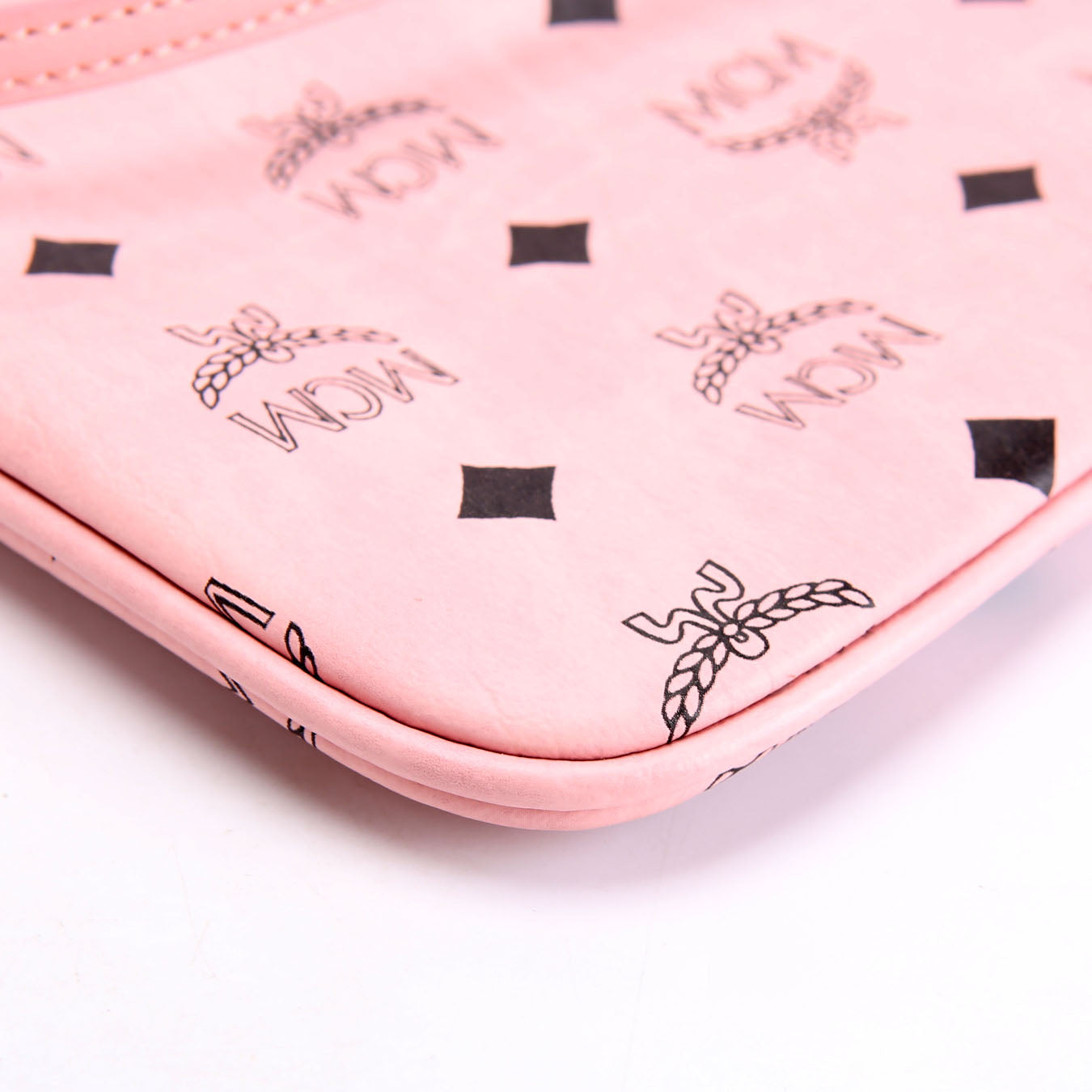Liz Pouch Only Pink