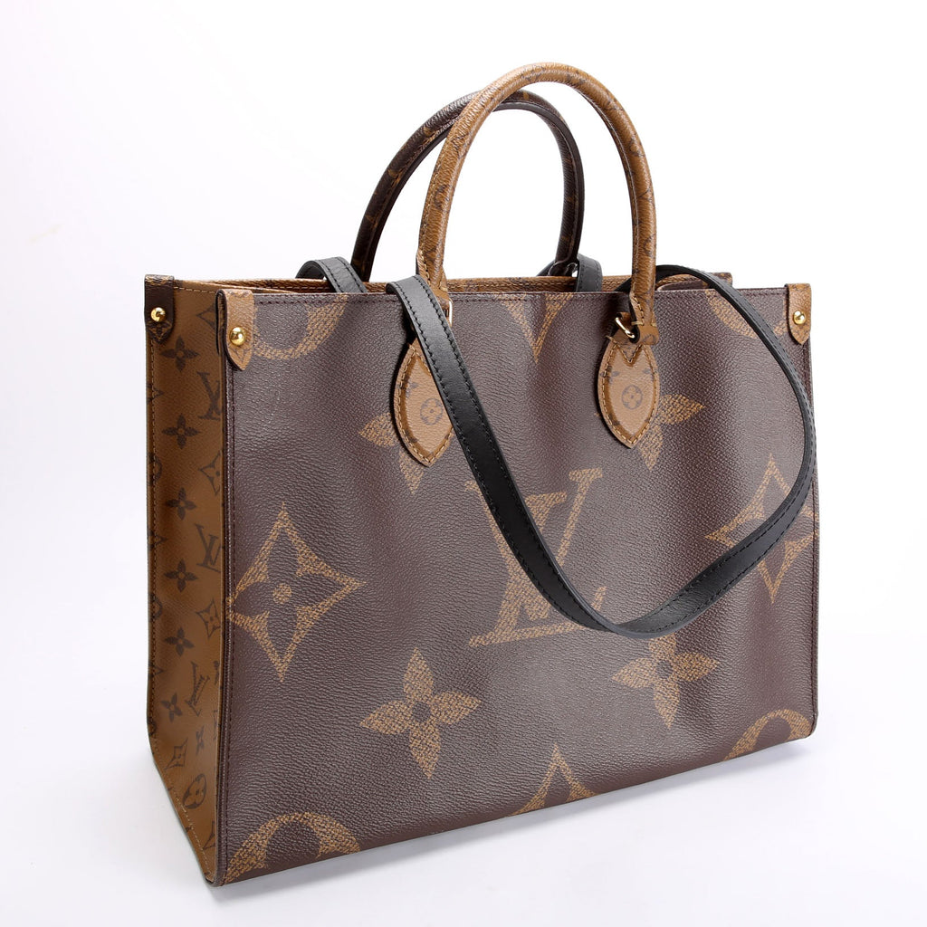 ONTHEGO MM Reverse Monogram