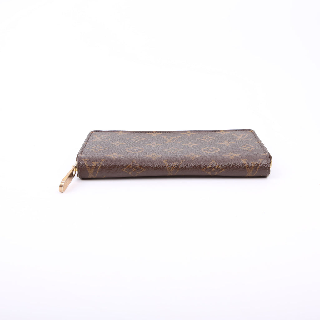 Zippy Wallet Monogram