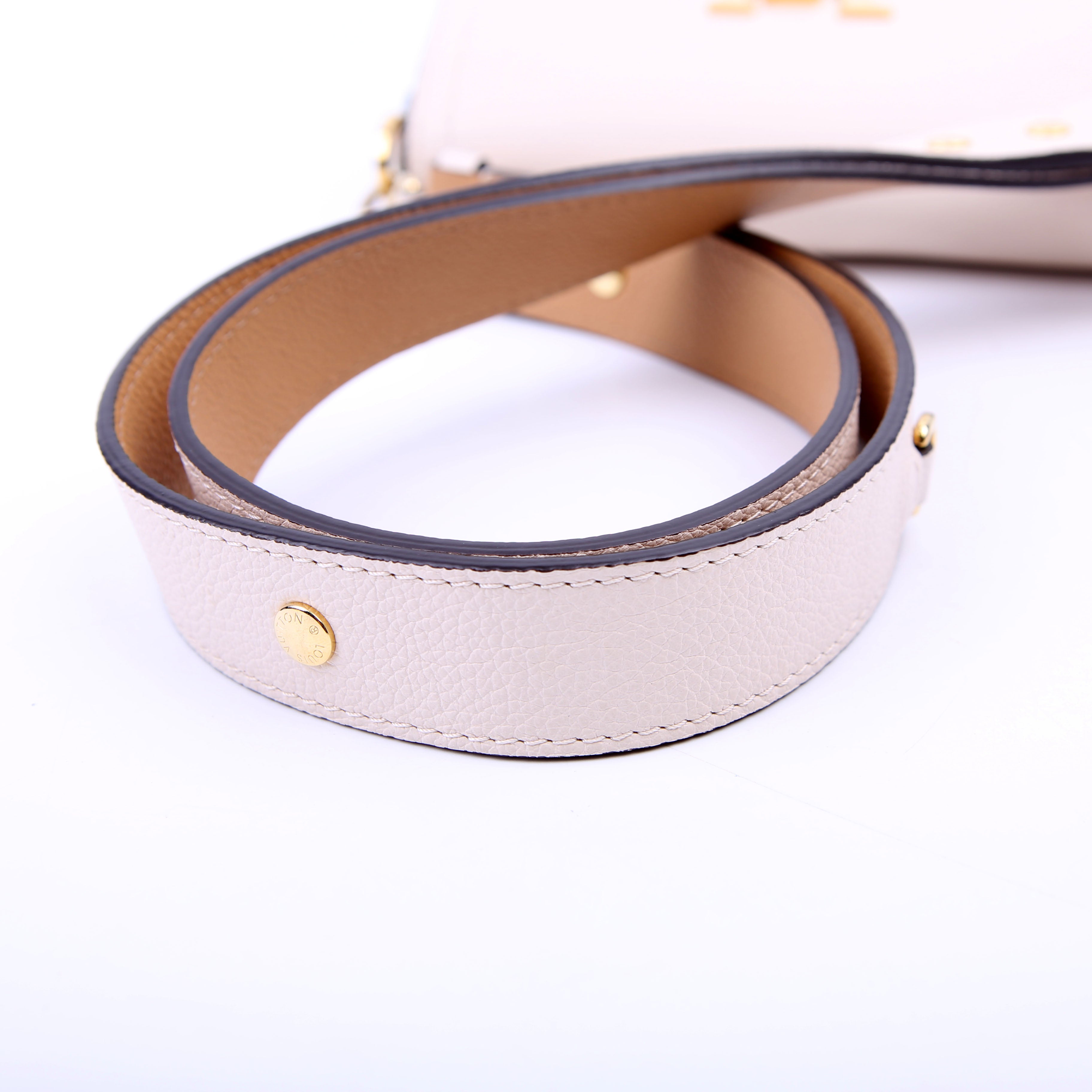 Lockme Tender Supple Calfskin Cream