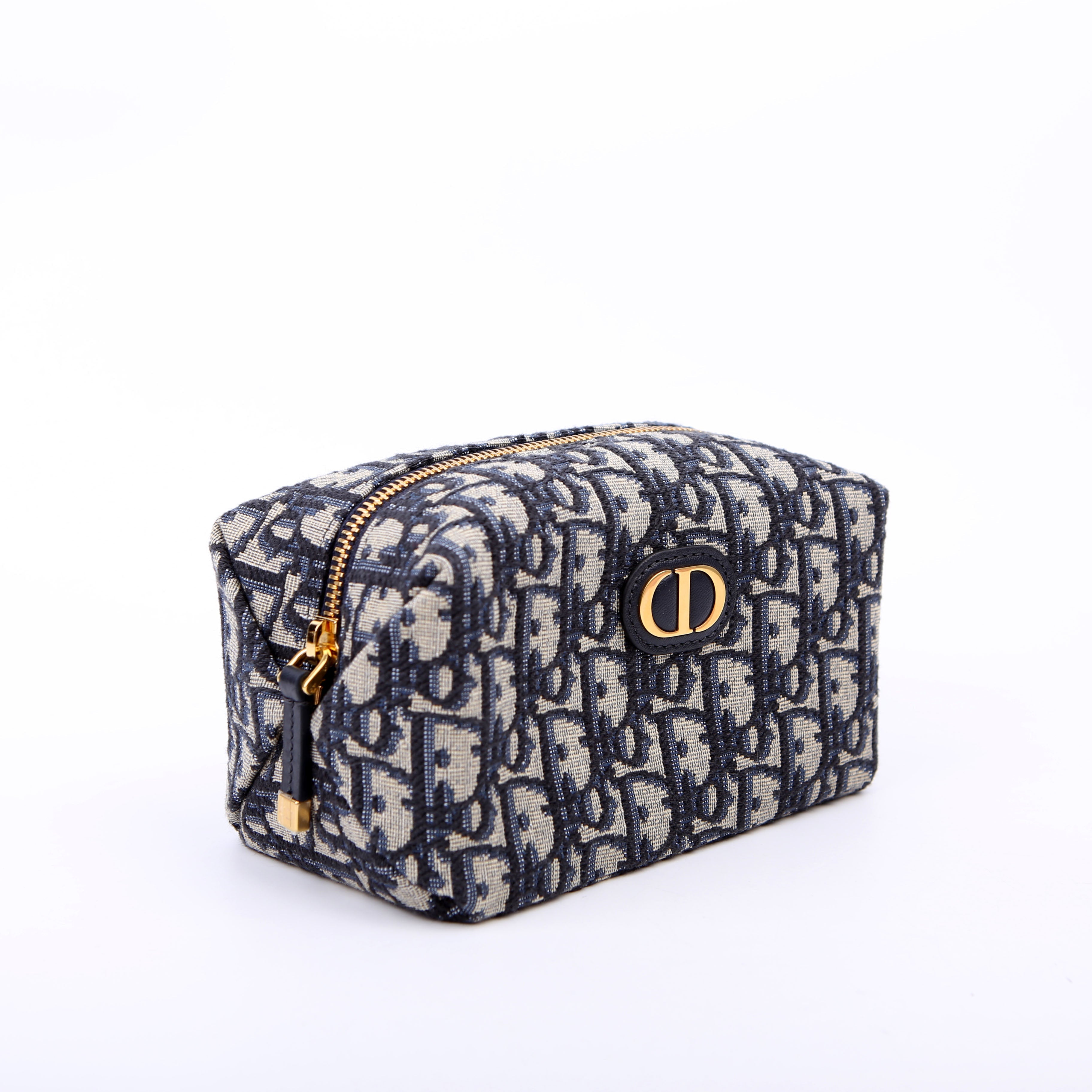 30 Montaigne Venus Pouch Oblique