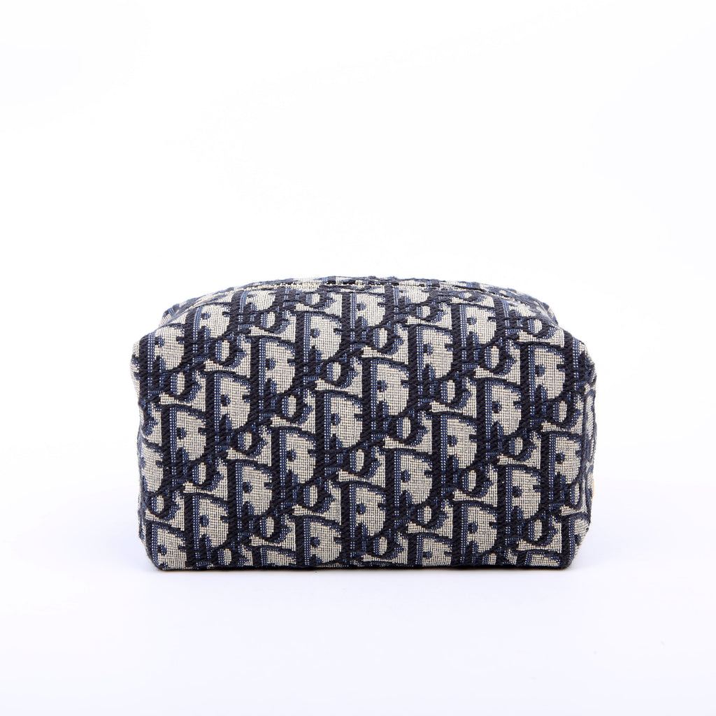 30 Montaigne Venus Pouch Oblique