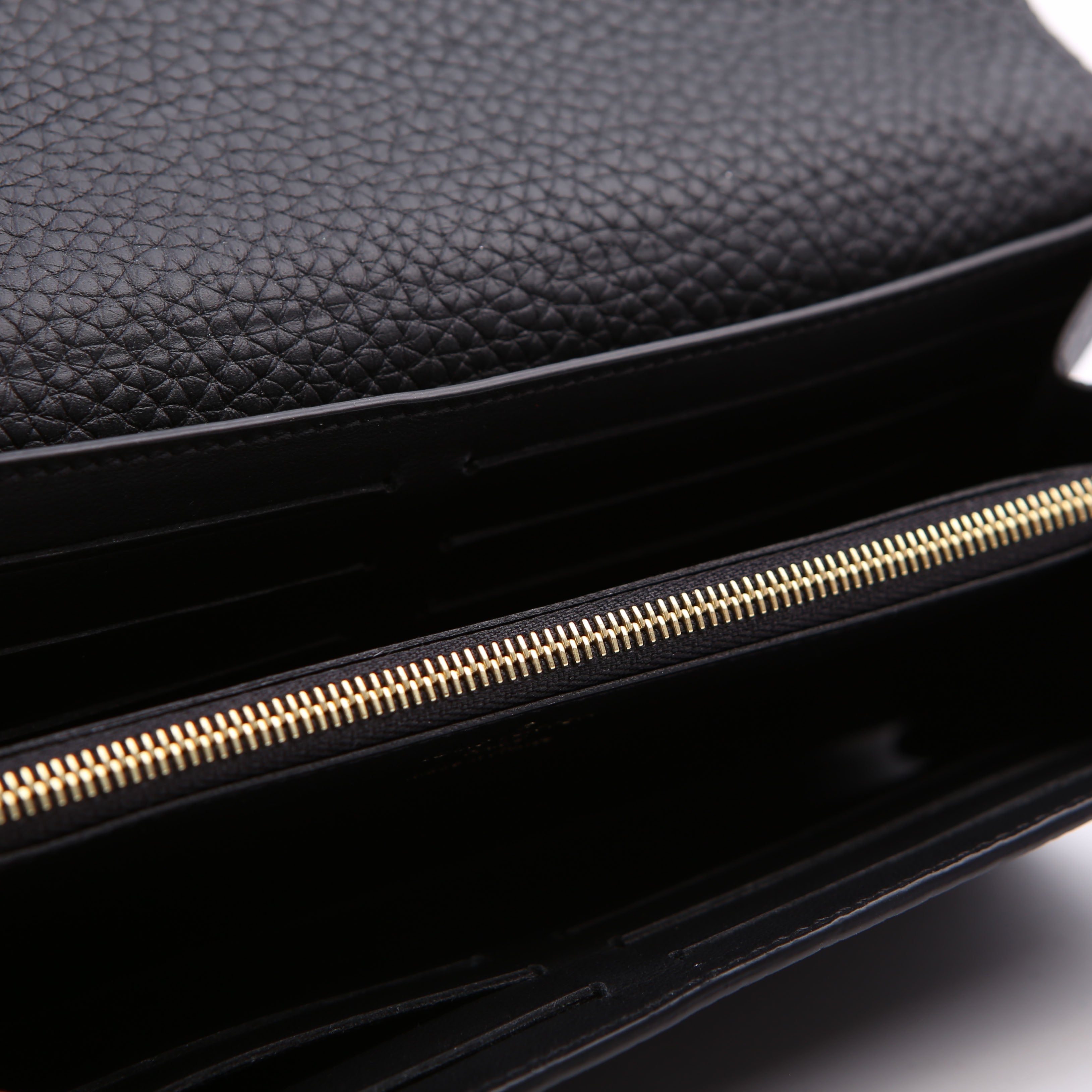 Capucines Wallet Taurillon Flower Black