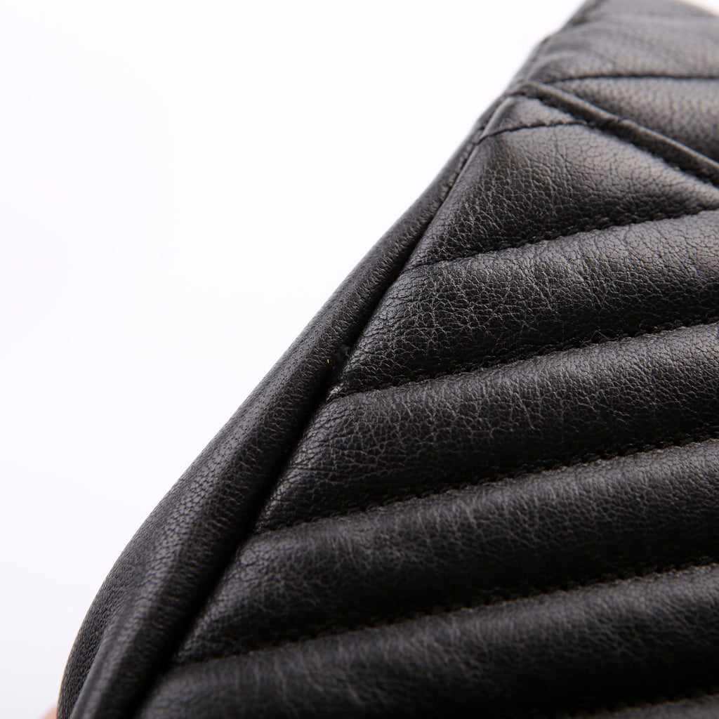 College Chevron Medium 392737 Black