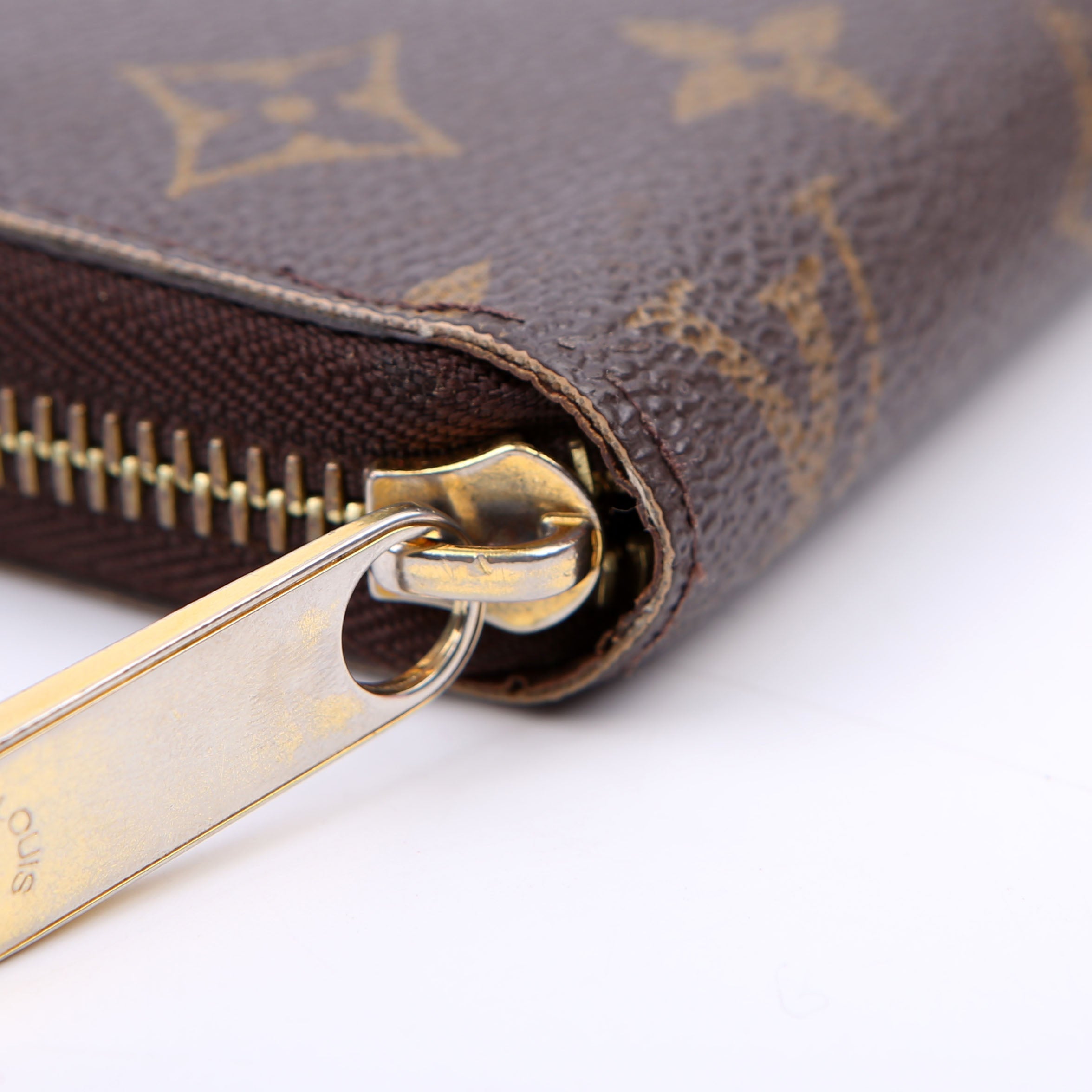 Zippy Wallet Monogram