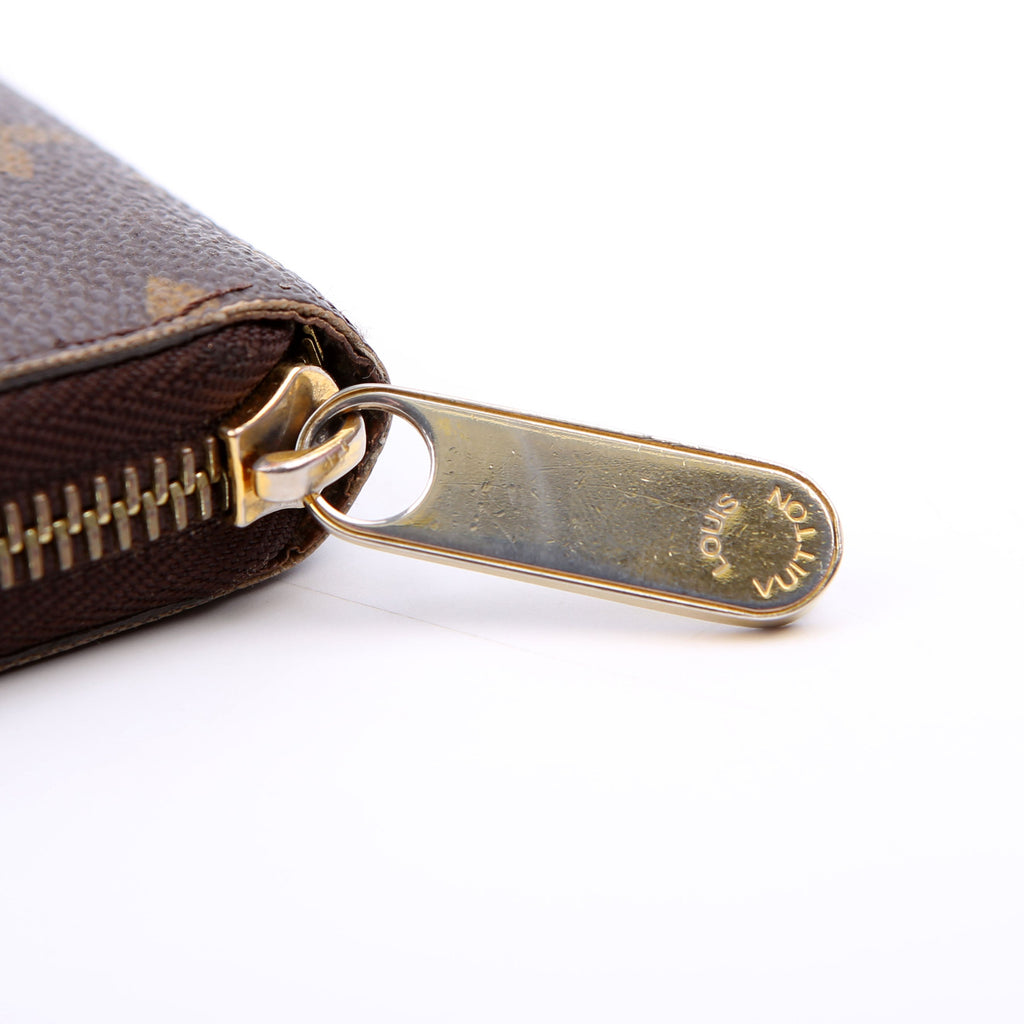 Zippy Wallet Monogram