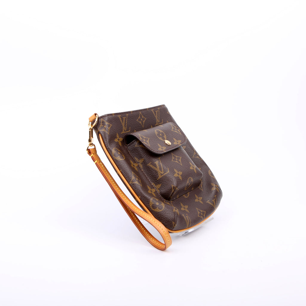 Partition Wristlet Clutch Monogram