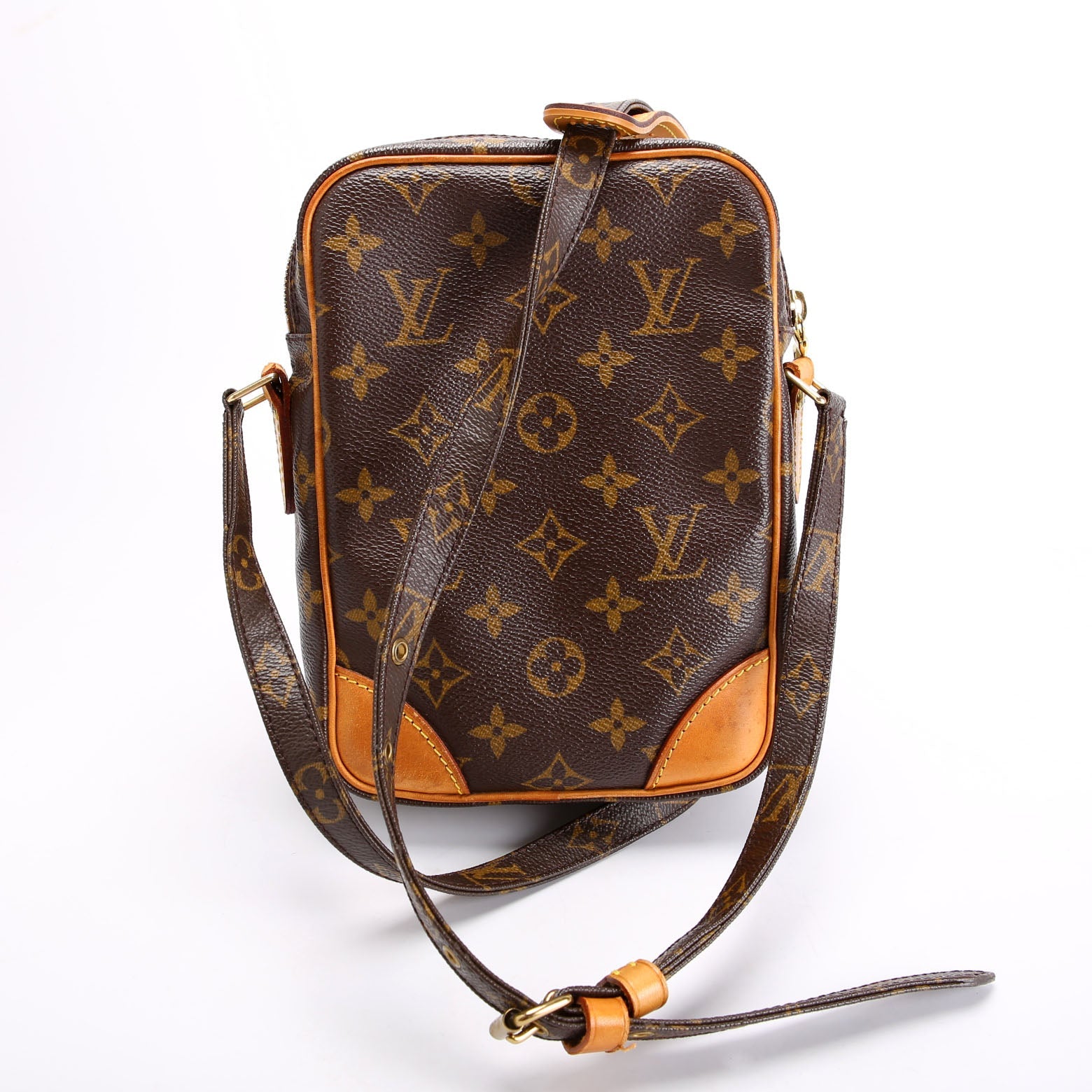 Amazone Monogram