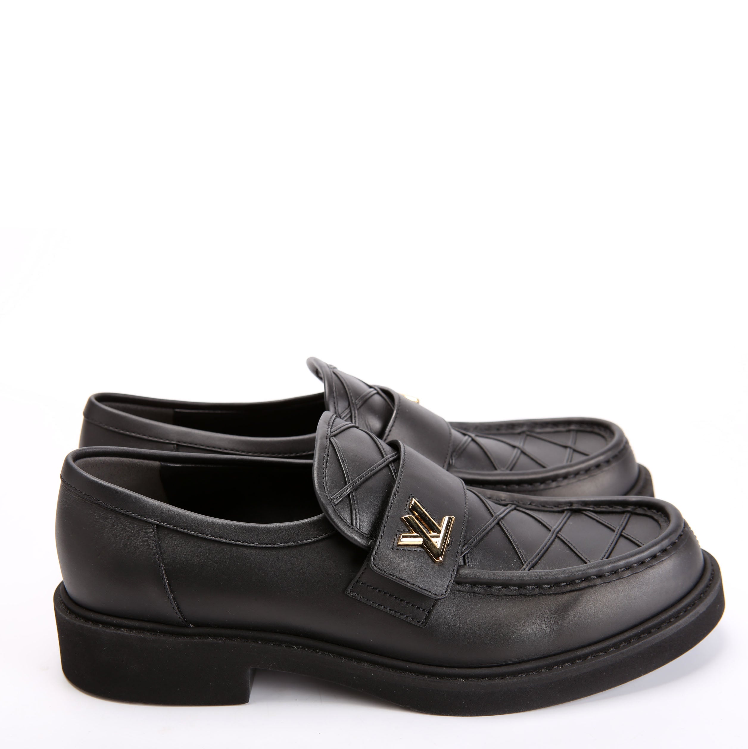 Academy Loafers Size 42 Black