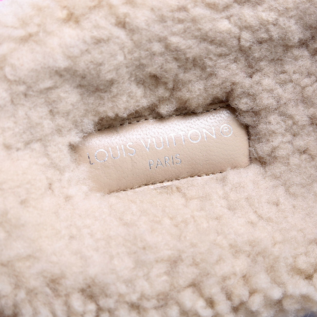 Paseo Shearling Comfort Mules Size 42 Tan/Pink
