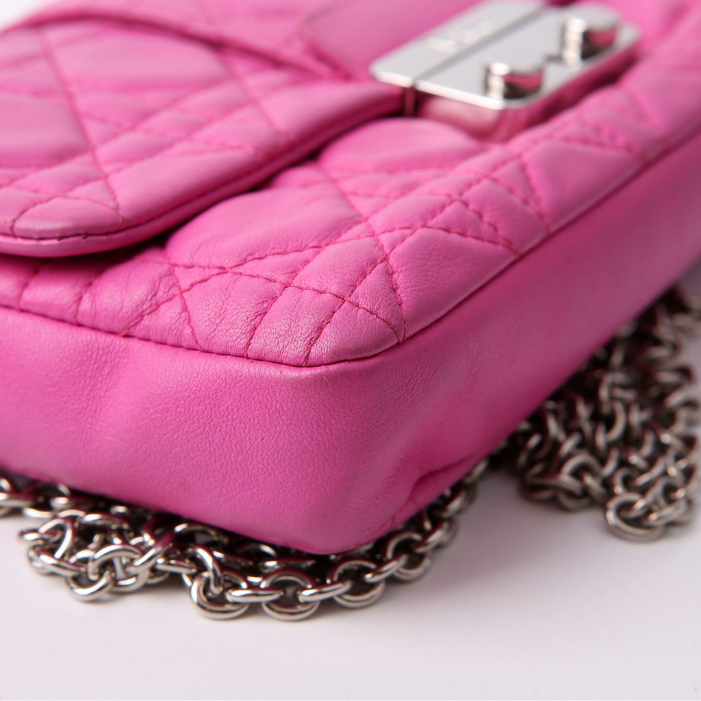New Lock Pouch Cannage Lambskin Pink