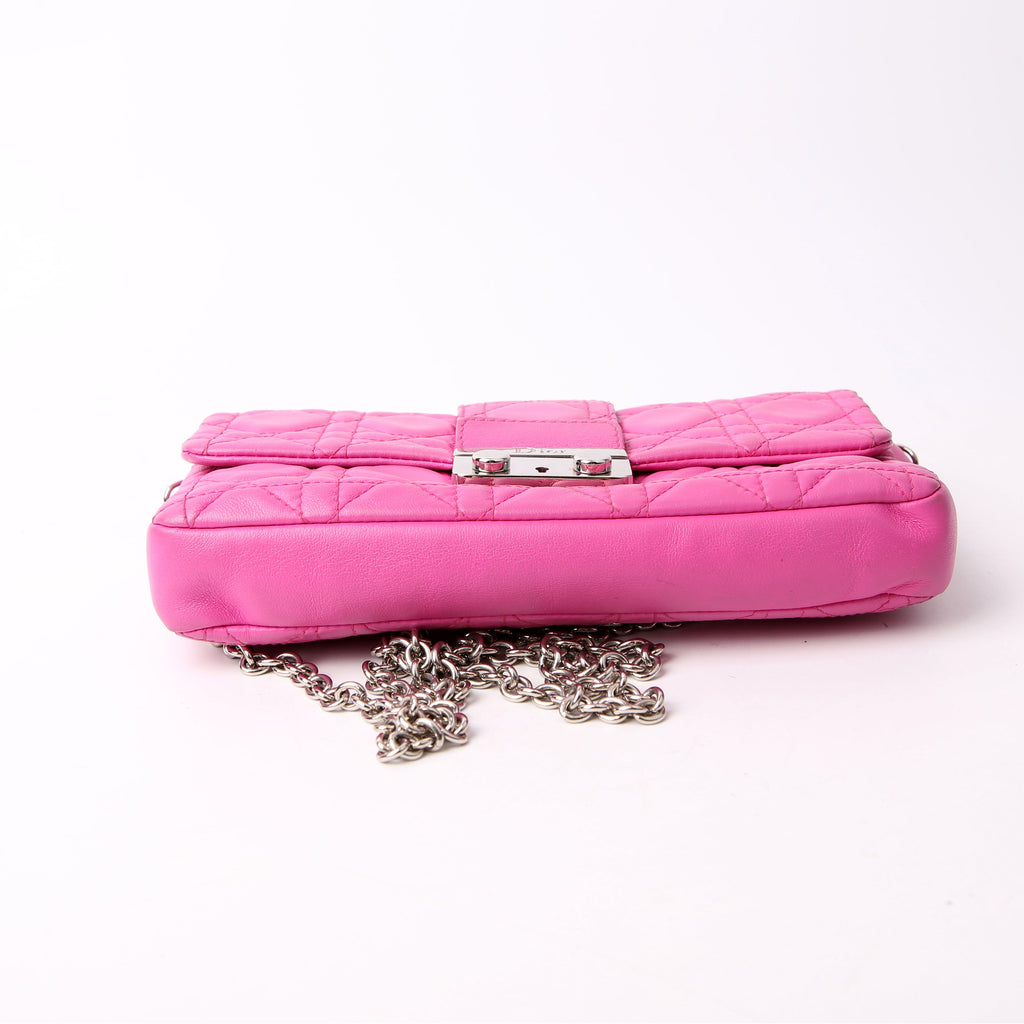 New Lock Pouch Cannage Lambskin Pink