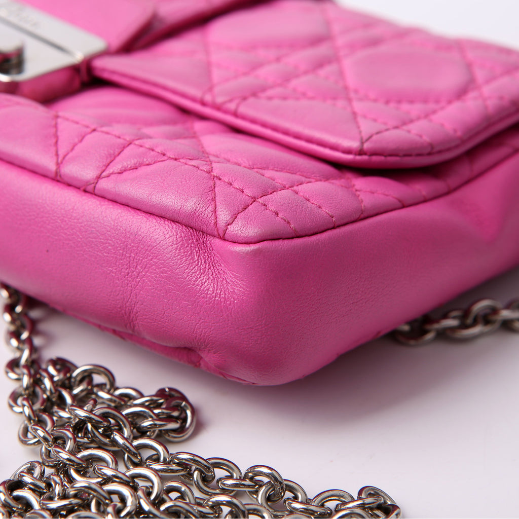 New Lock Pouch Cannage Lambskin Pink