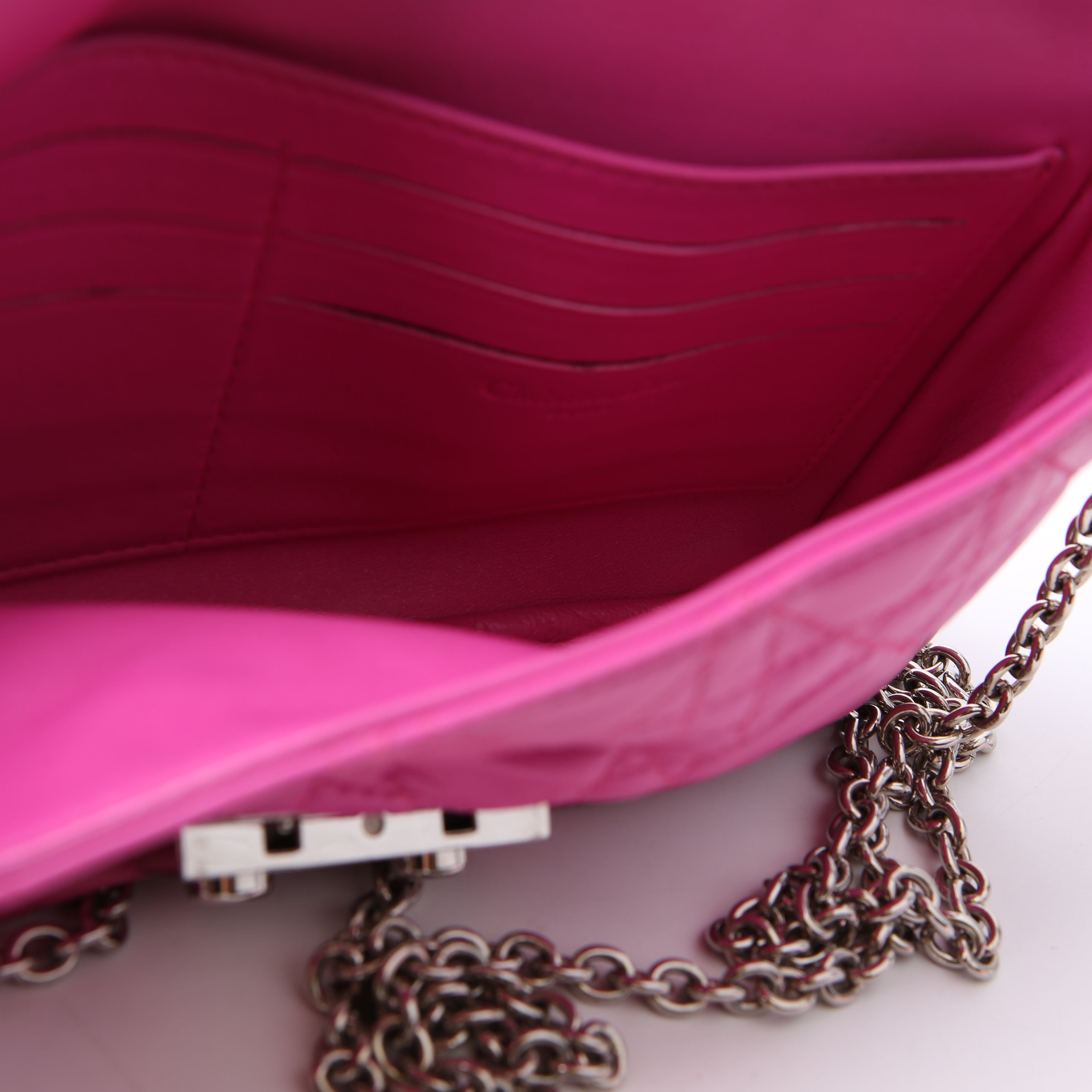 New Lock Pouch Cannage Lambskin Pink