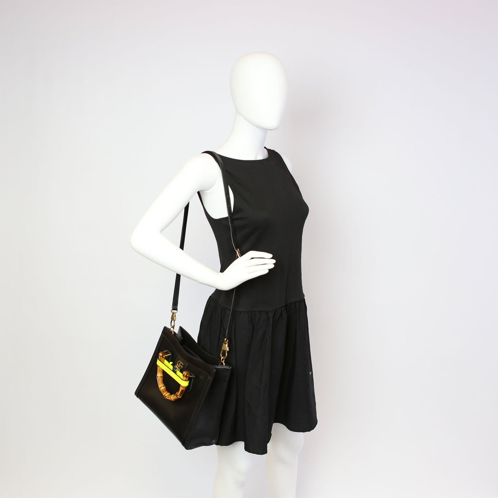 660195 Diana Small Leather Tote Black