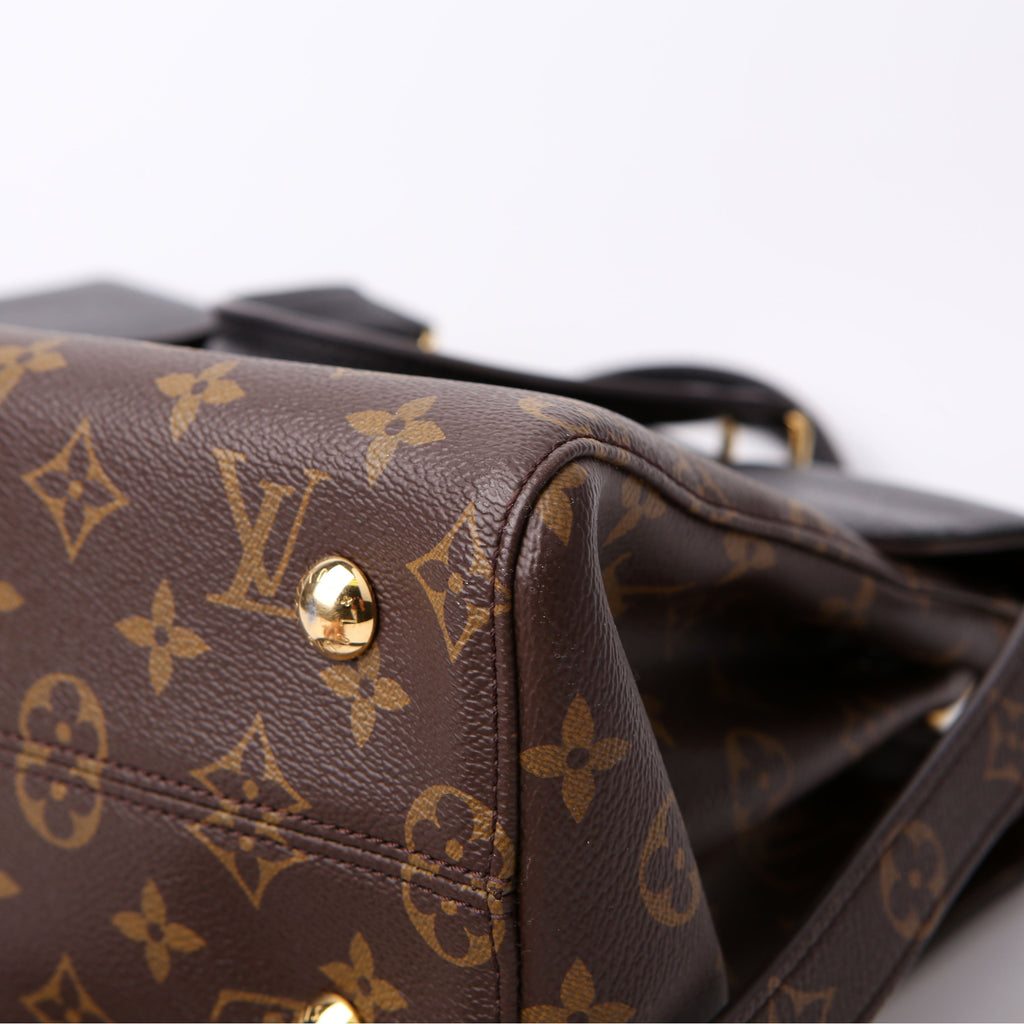 Venus Satchel Monogram