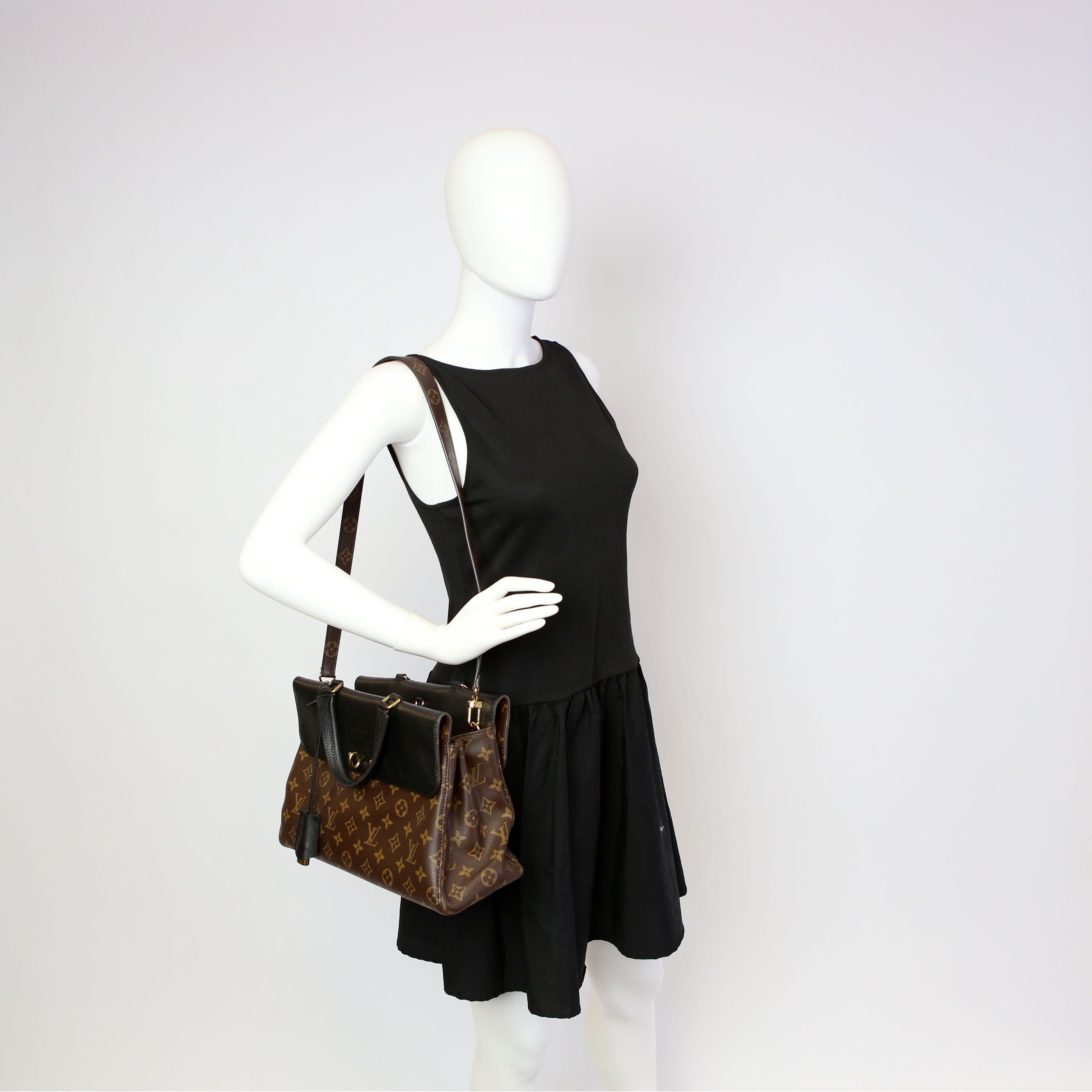 Venus Satchel Monogram