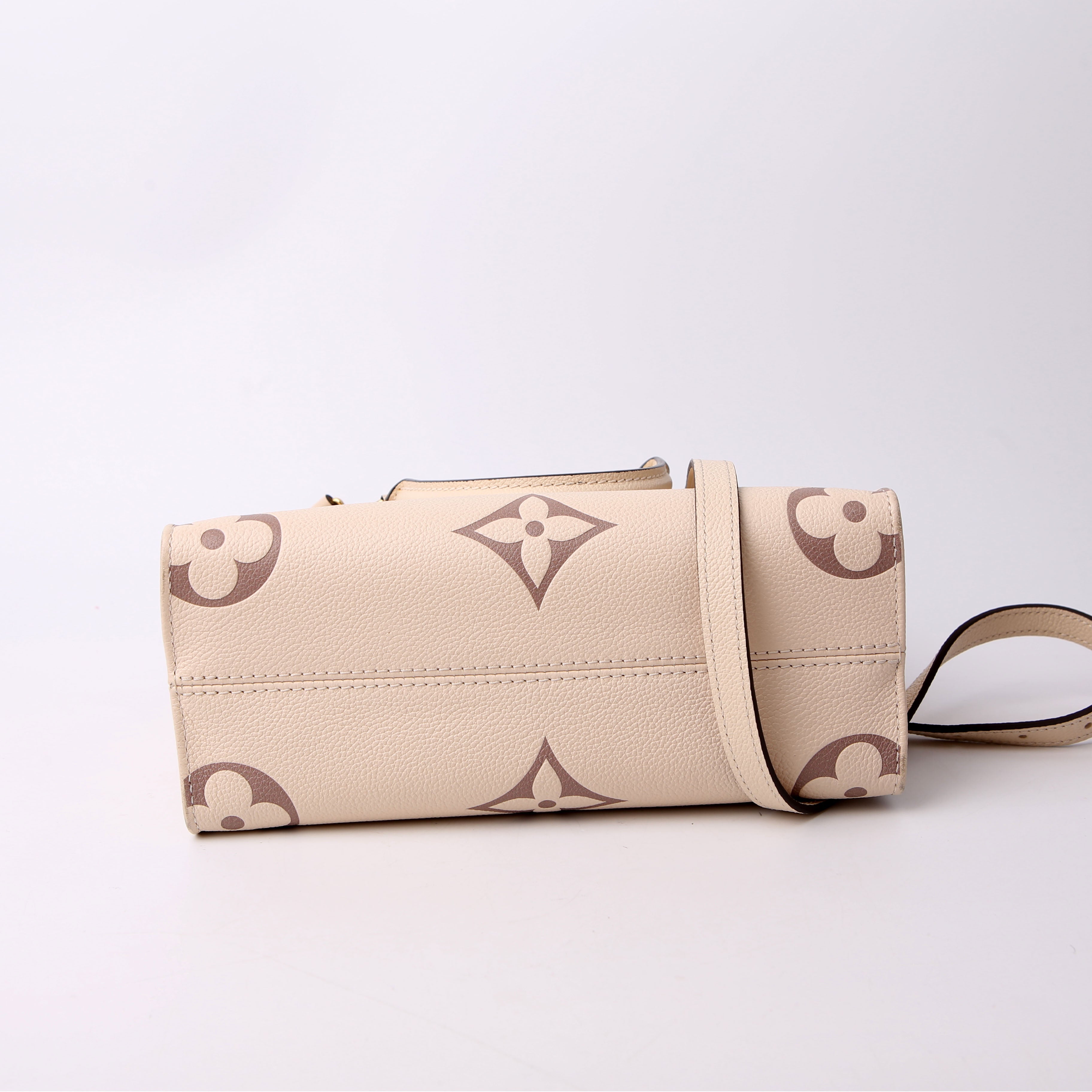 ONTHEGO PM Bicolor Empreinte Cream/Taupe