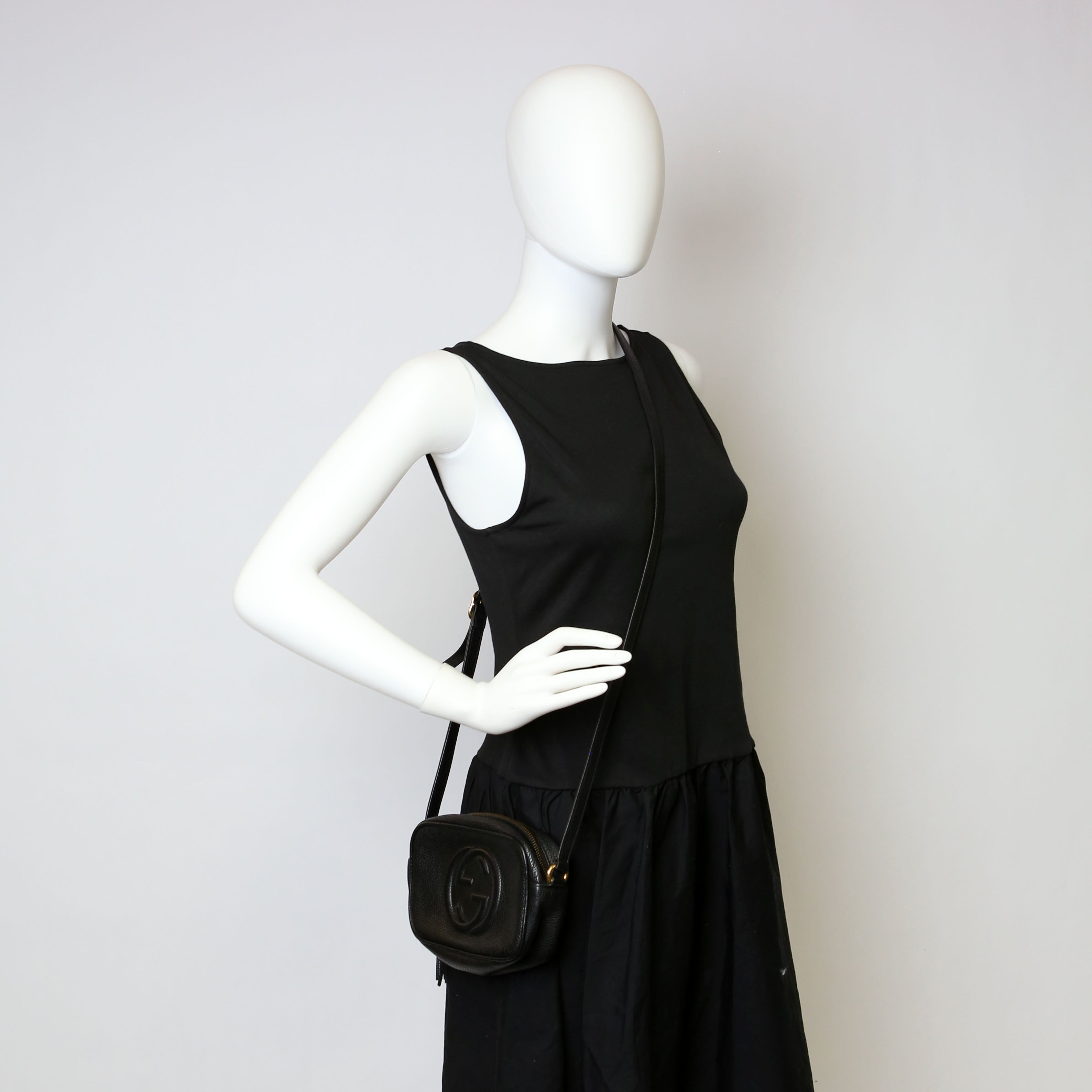 347994 Soho Disco Crossbody Black