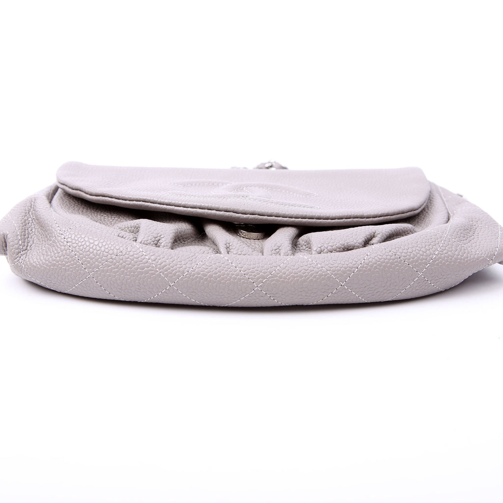 Wallet On Chain Half Moon Caviar Grey