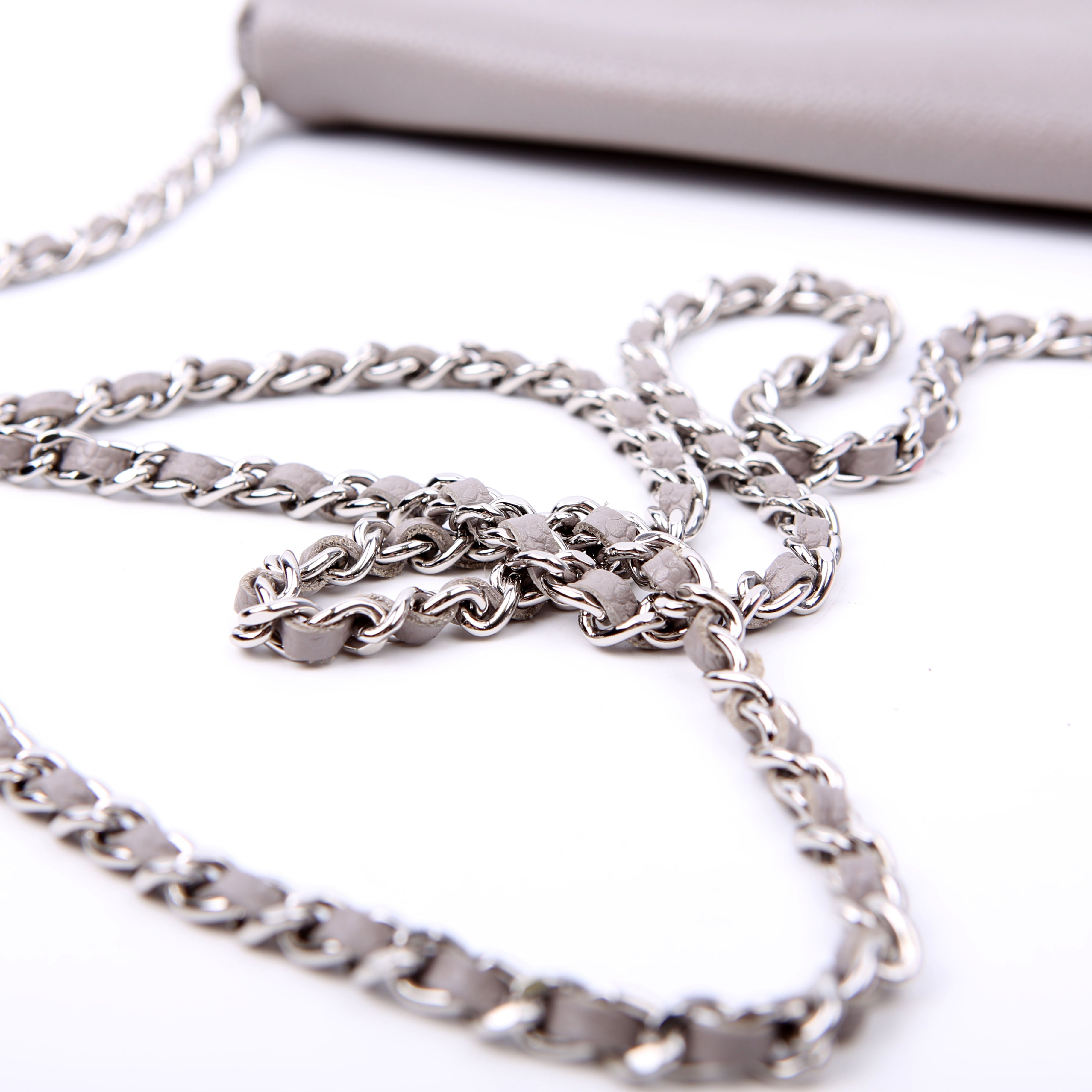 Wallet On Chain Half Moon Caviar Grey