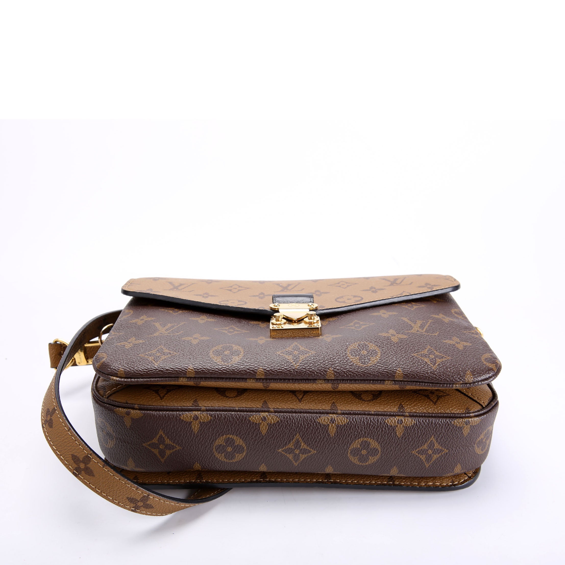Pochette Metis Reversed Monogram