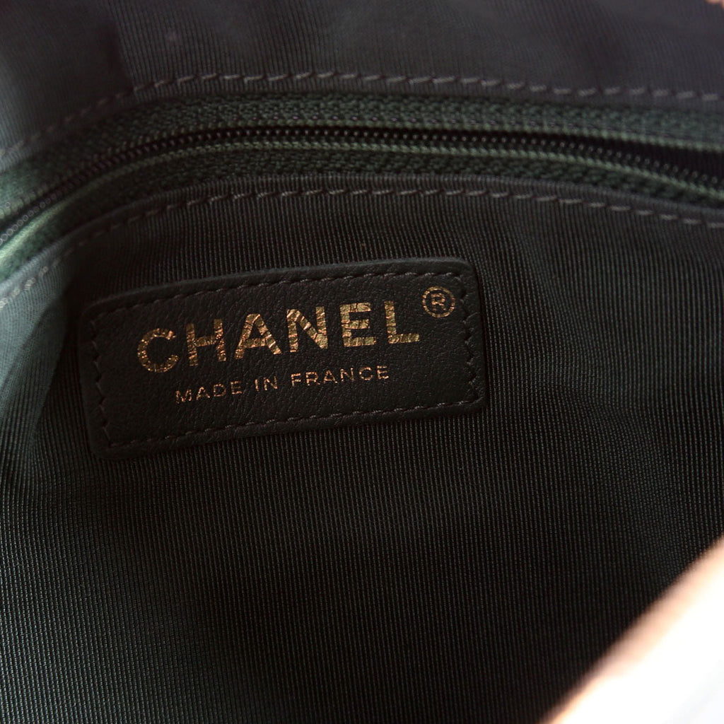 Buckle Camera Quilted Lambskin 26M Green