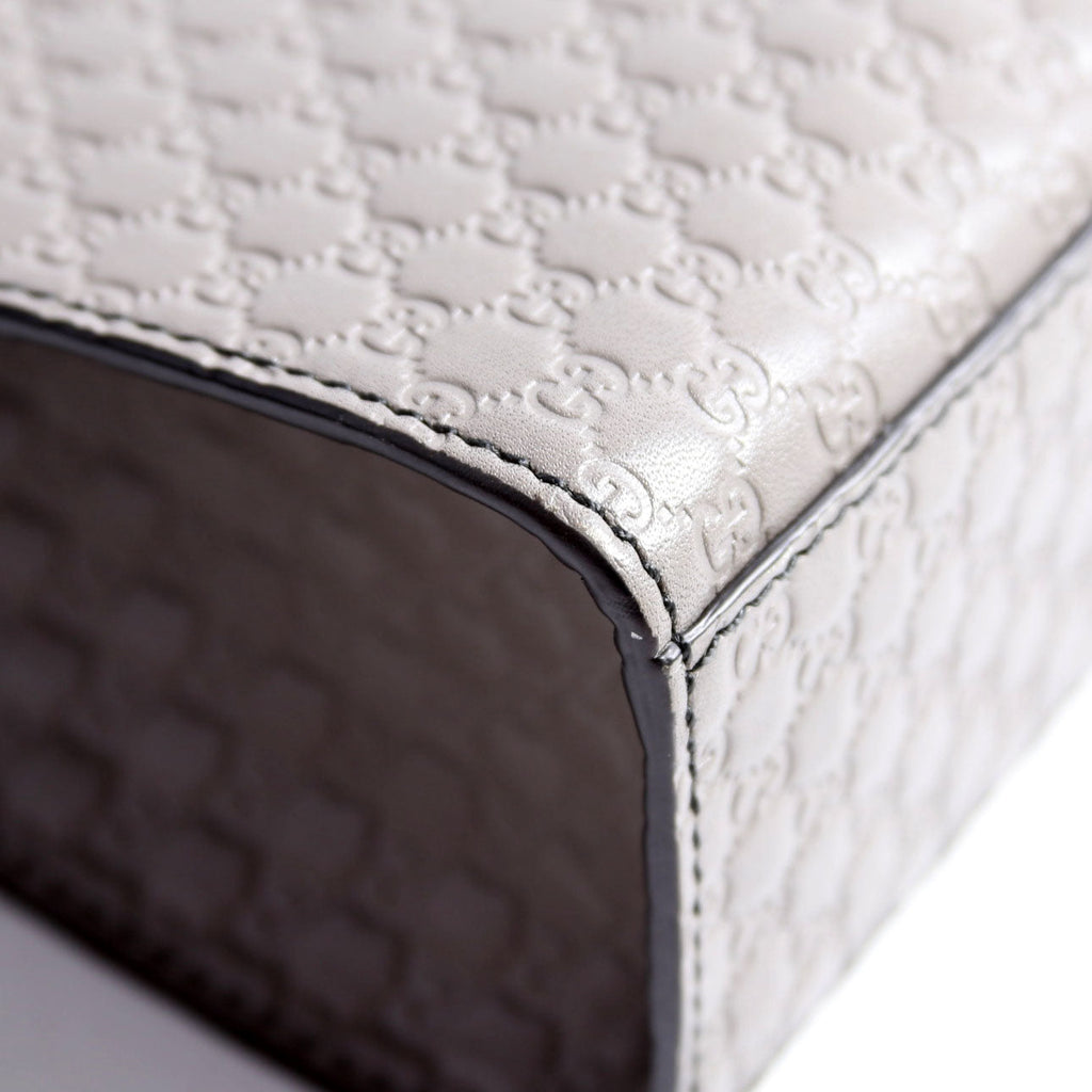 449635 Emily Micro Medium Chain Grey