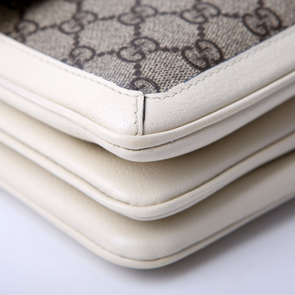 Gucci 524356 GG Supreme Queen Margaret Medium Shoulder Bag White